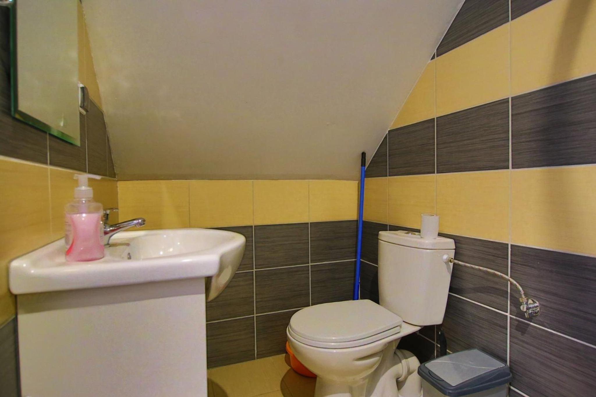 Double Room with Private Bathroom photo 3