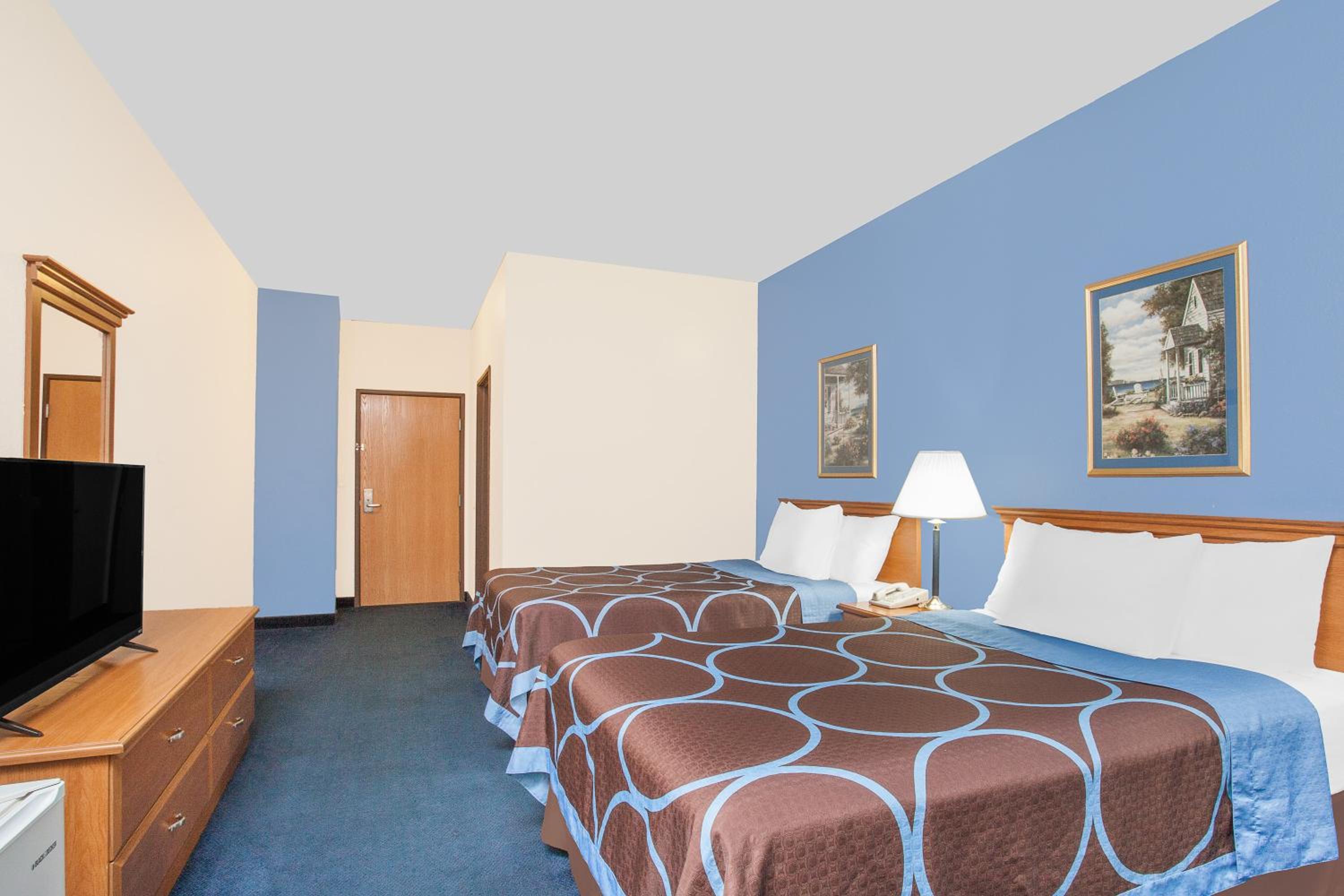 Double Room with Two Double Beds - Non-Smoking - Photo 2
