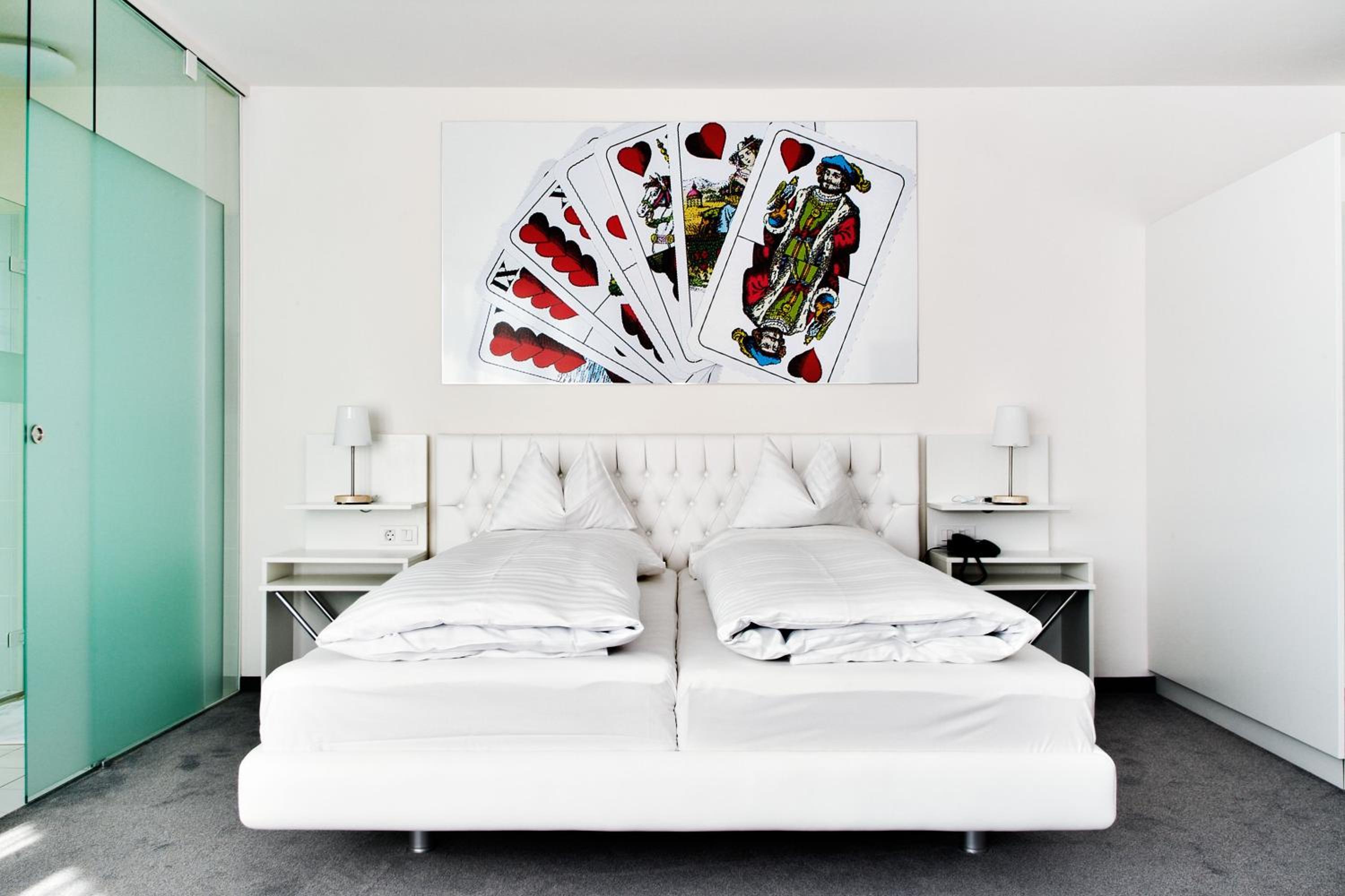 Double Room - Photo 8