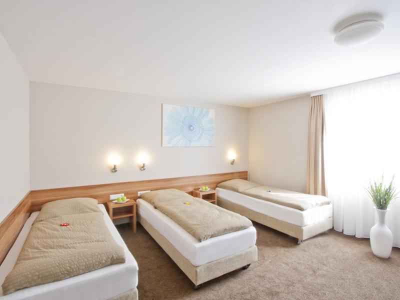 Triple Room - Photo 4
