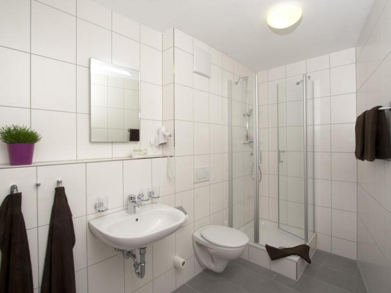 Double Room - Photo 2
