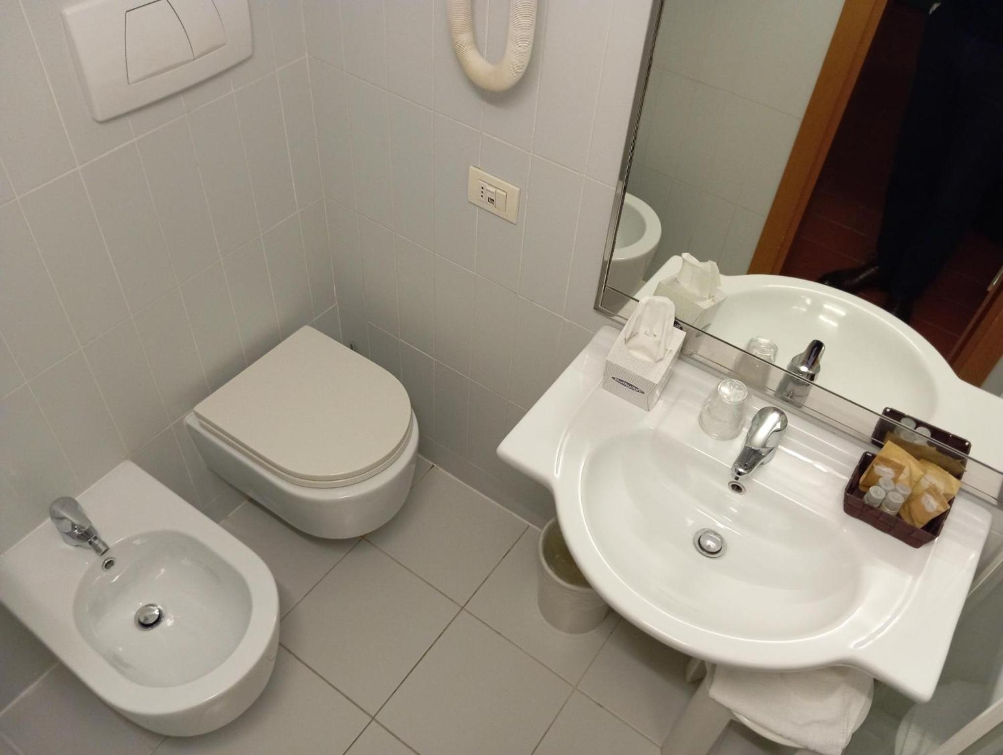 Budget Double Room photo 1