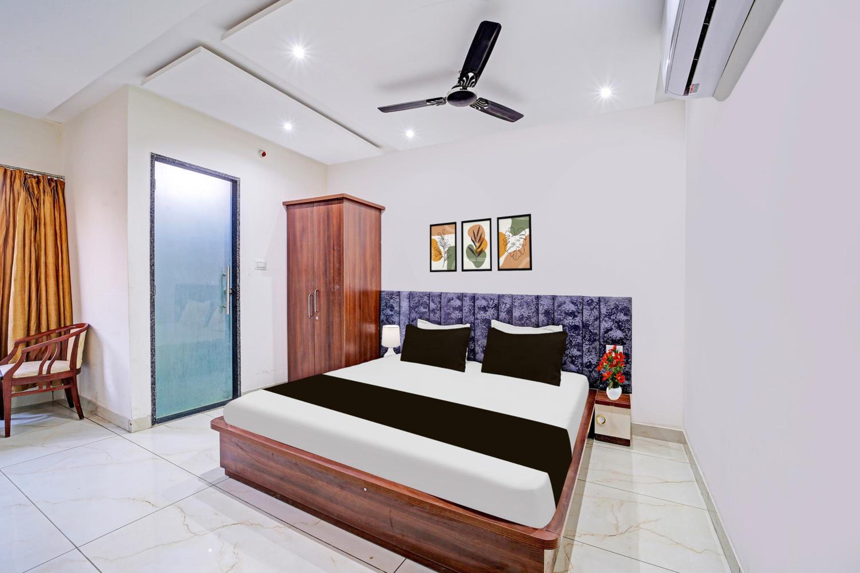 Deluxe Triple Room photo 2