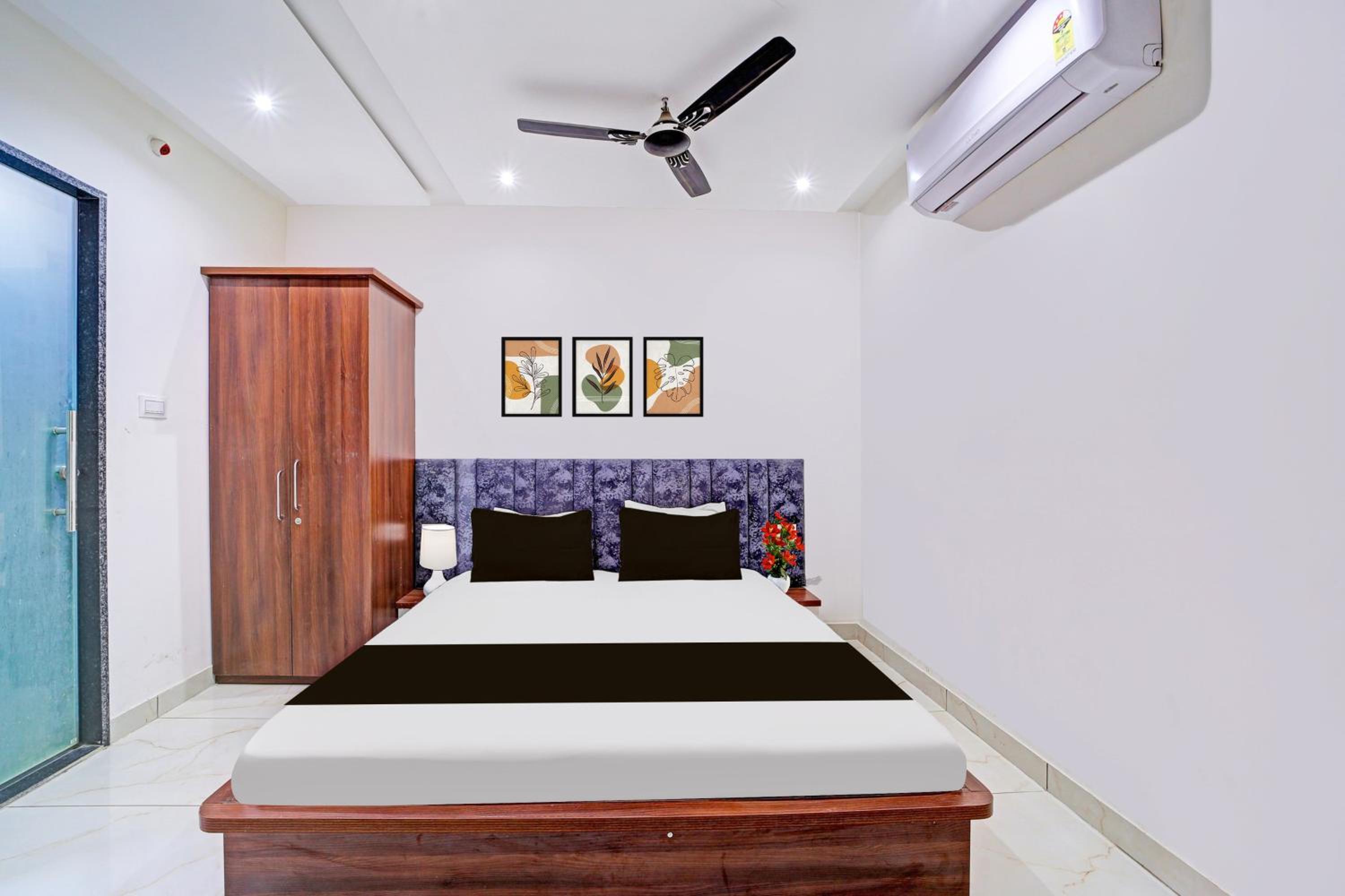 Deluxe Triple Room photo 3