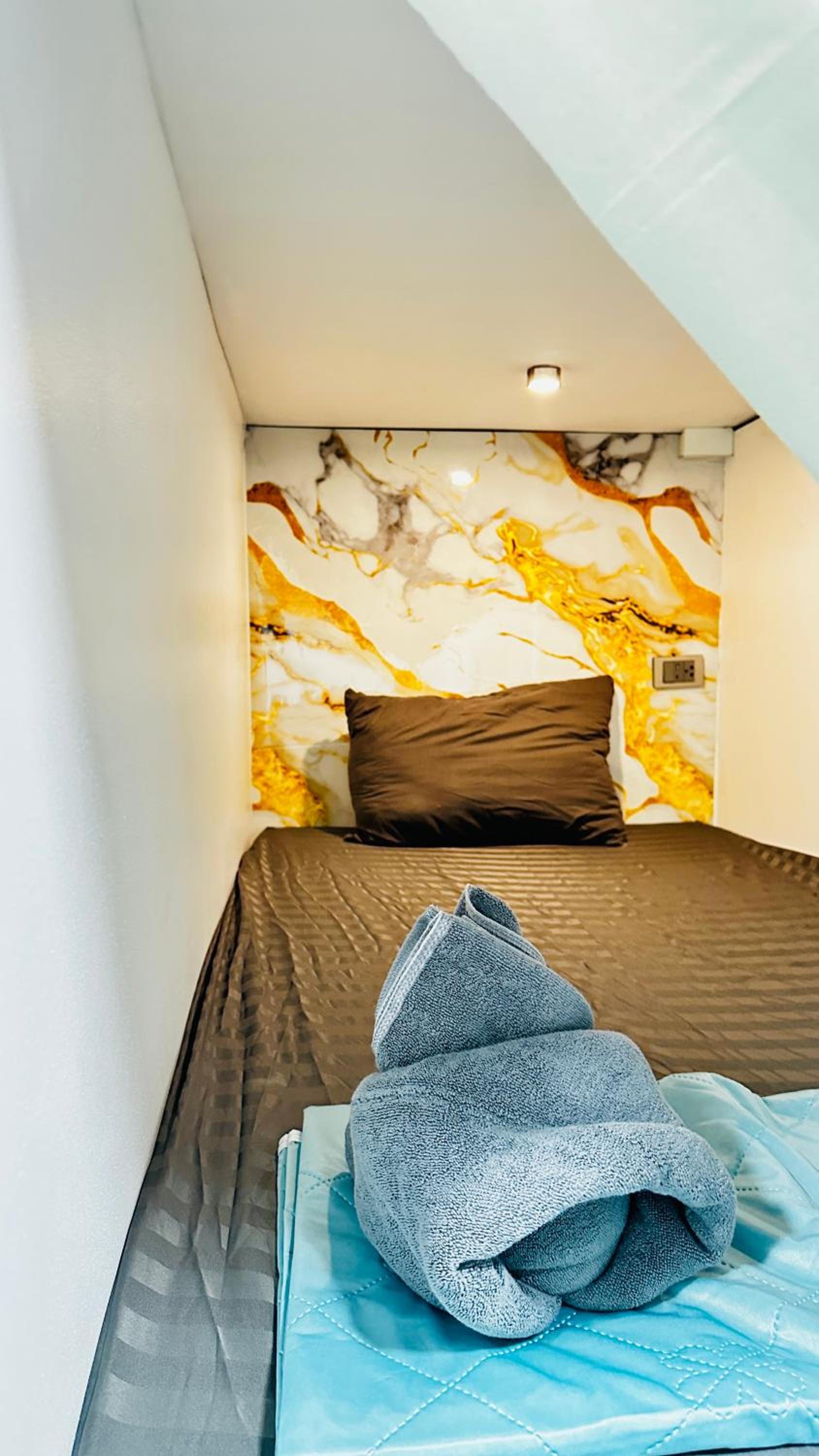 Mixed Dormitory Room