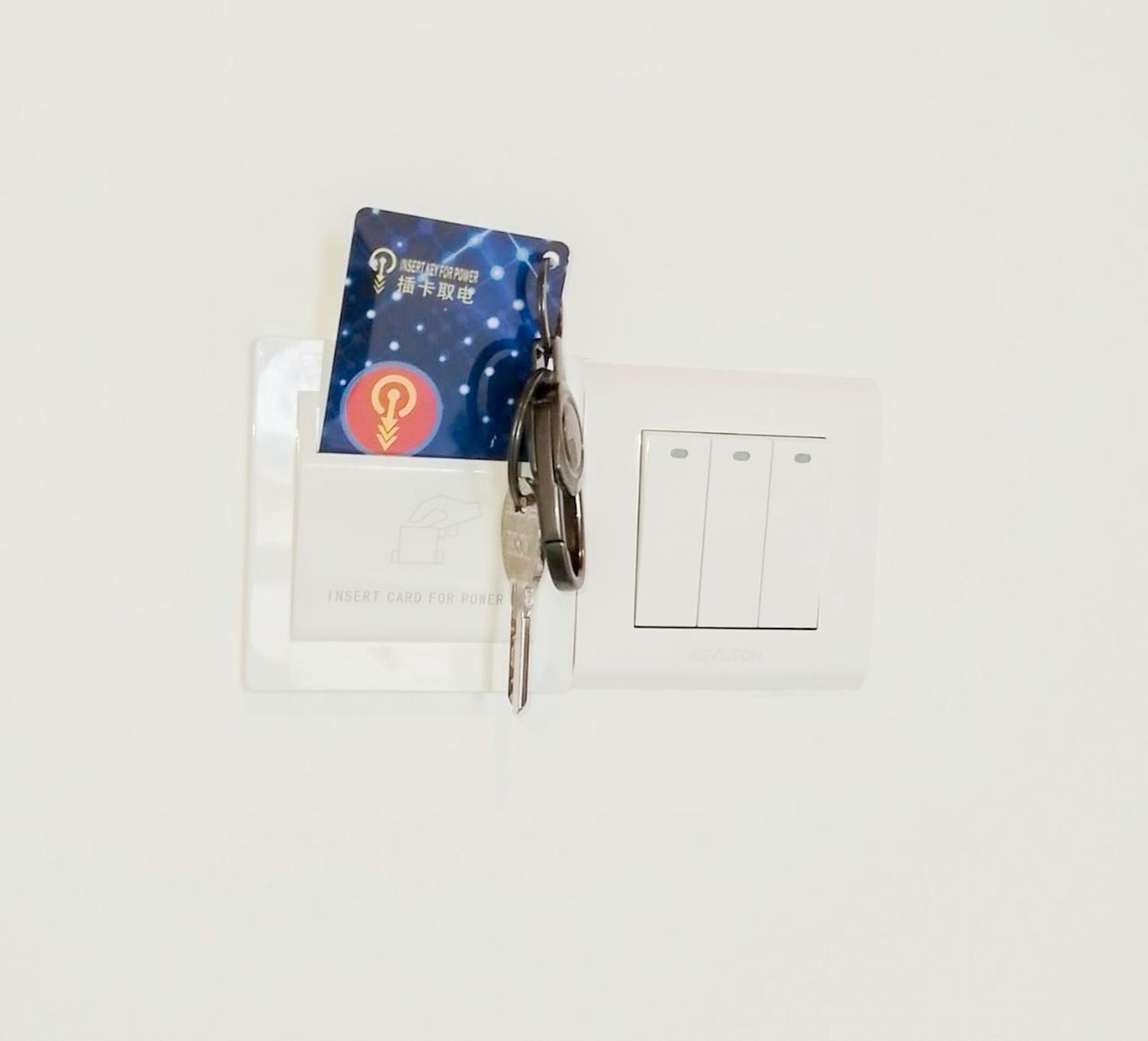 Triple Room with Private Bathroom - Photo 13