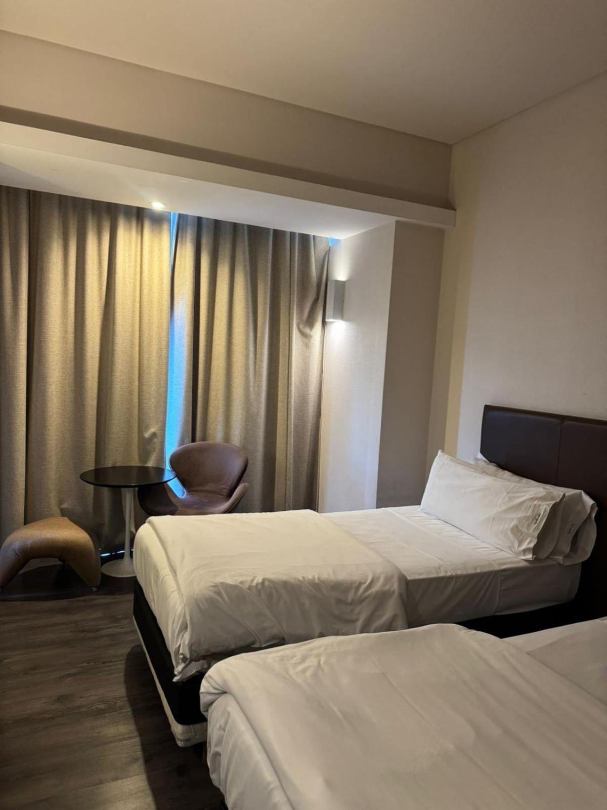 King Room - Mobility Access/Non-Smoking