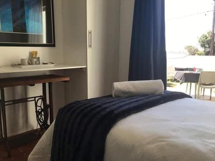 Budget Twin Room photo 1
