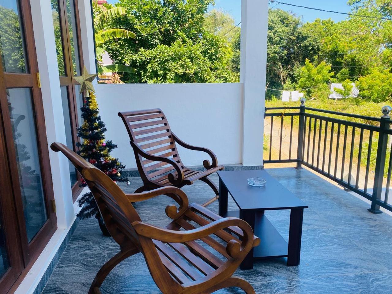 Deluxe Double Room with Balcony and Sea View photo 1