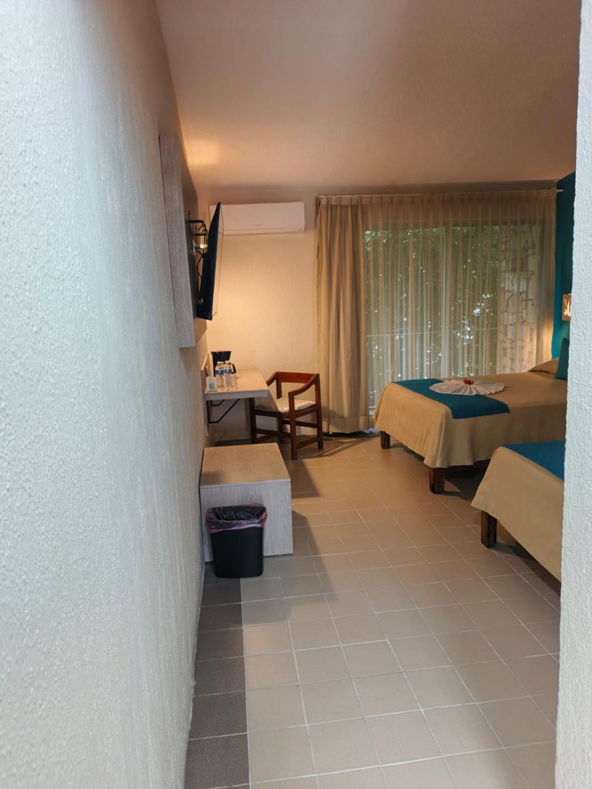 Deluxe Double Room photo 2