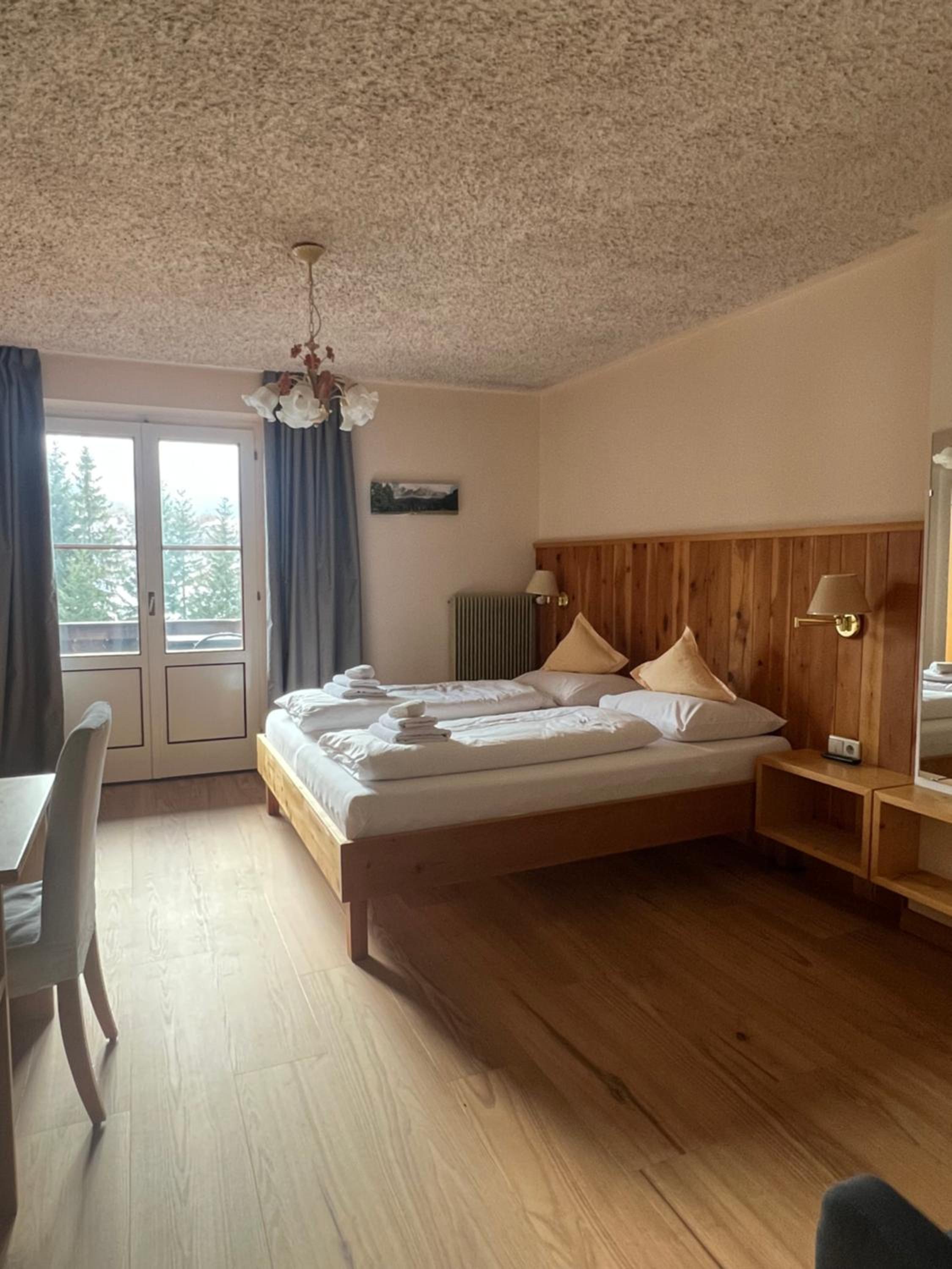 Double Room with Balcony (2 Adults + 1 Child)