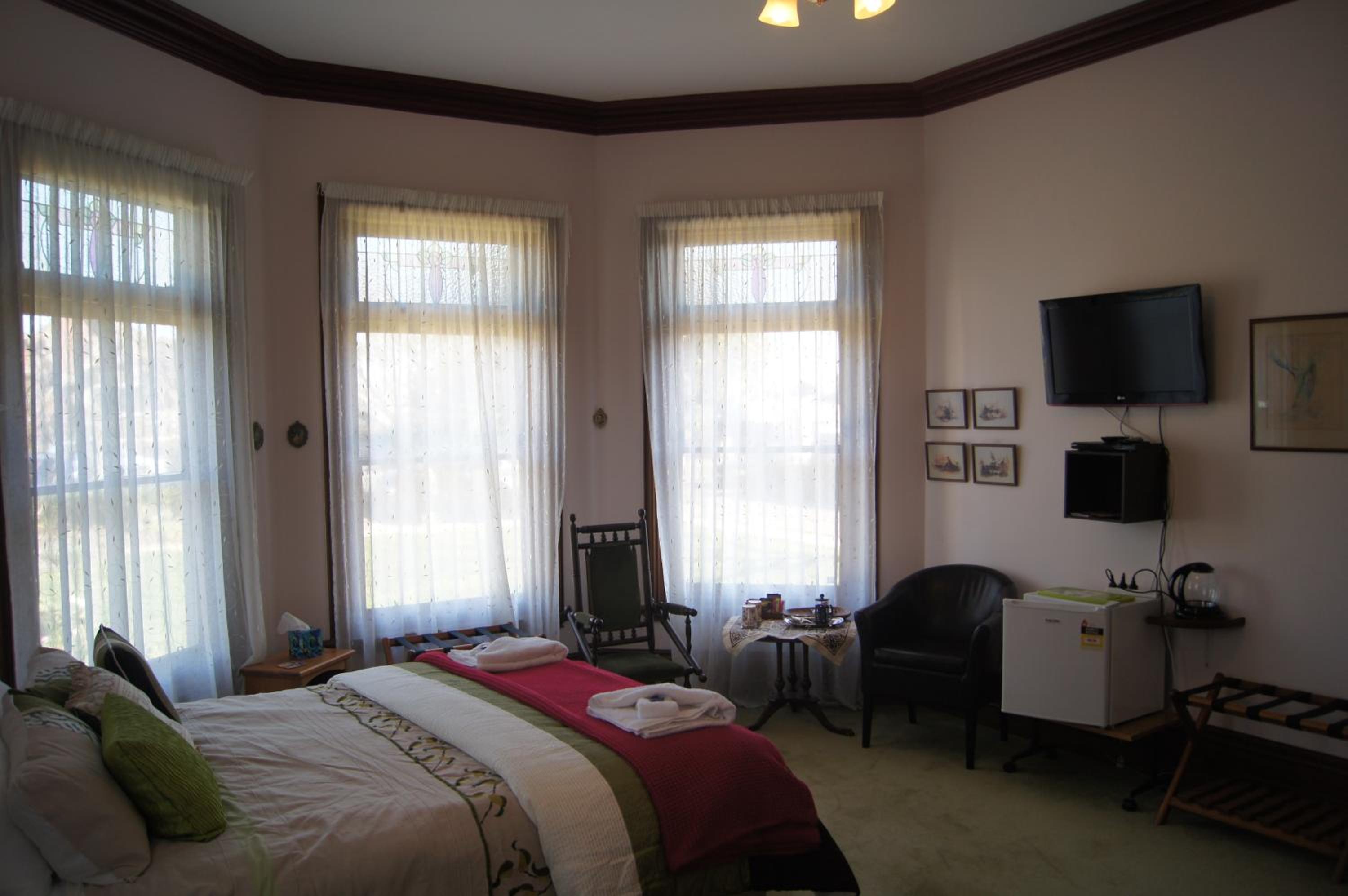 Deluxe Double Room With Garden View