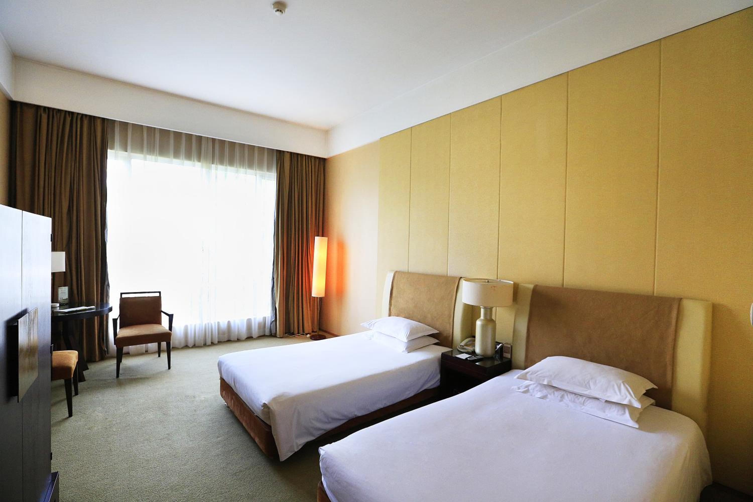 Twin Room with Garden View - Photo 1