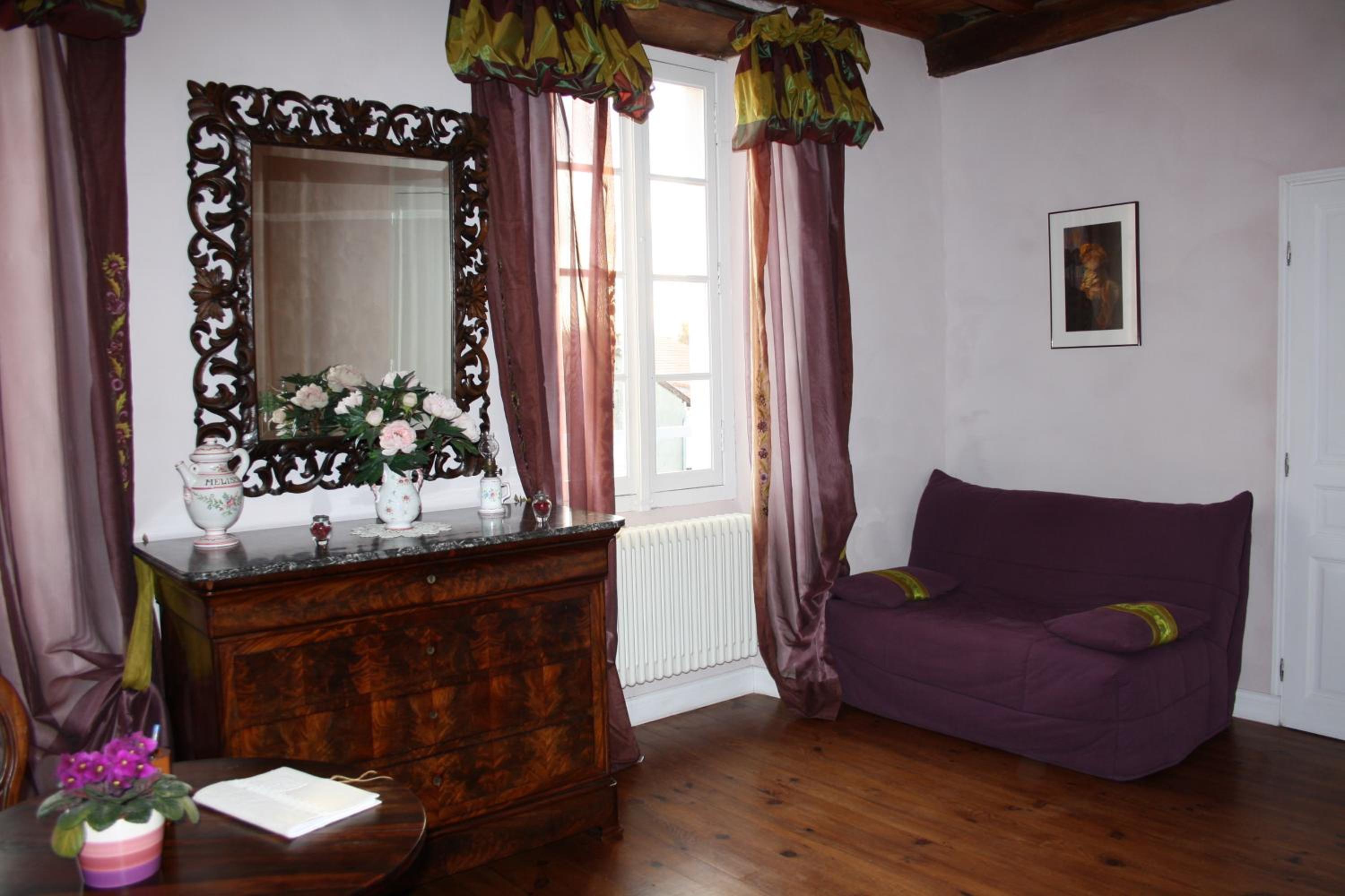 Queen Room photo 3