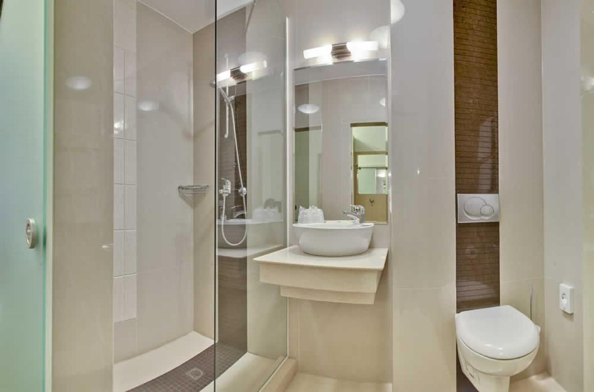Deluxe Double or Twin Room photo 3