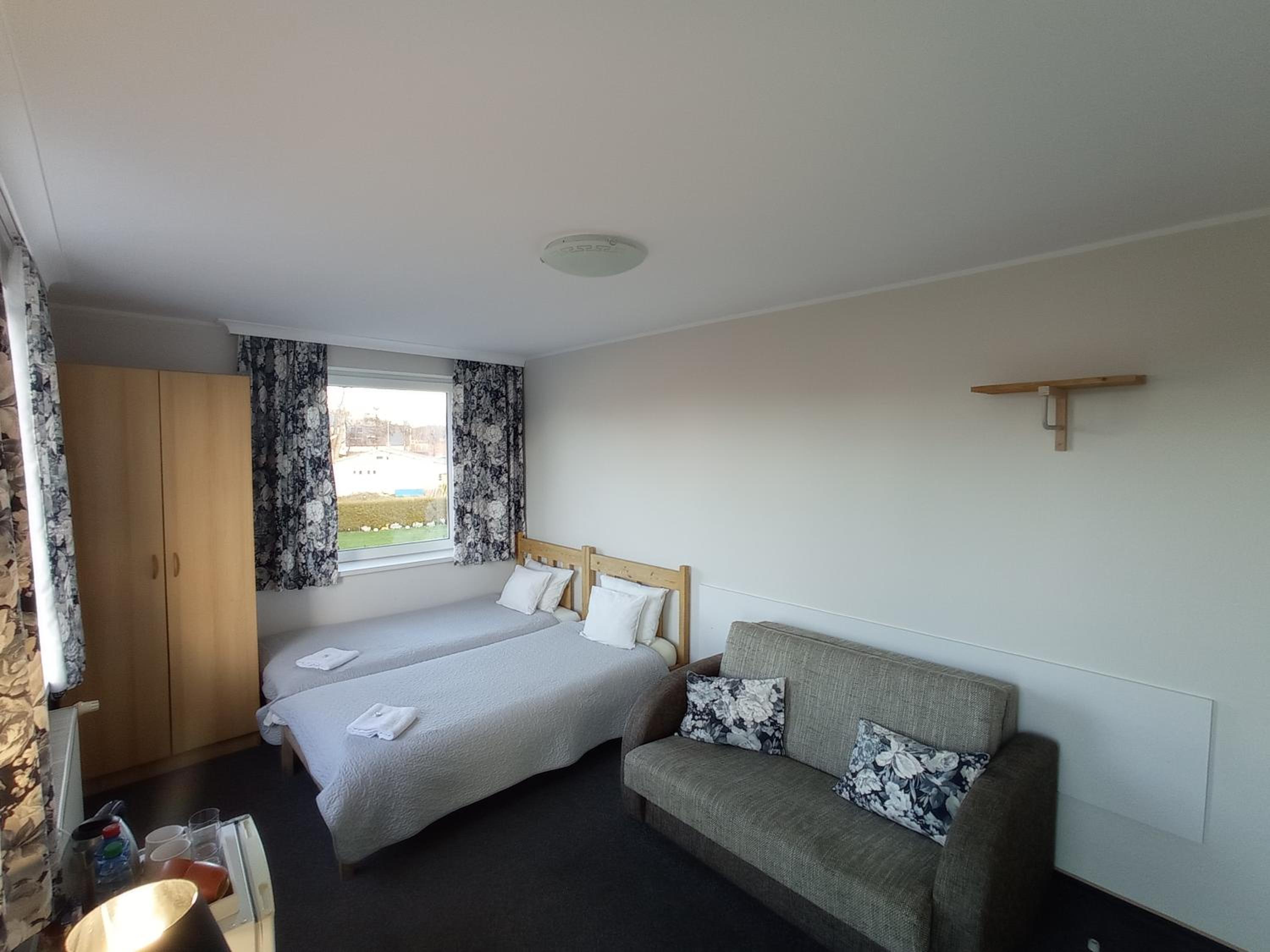 Deluxe Double Room with Balcony photo 1