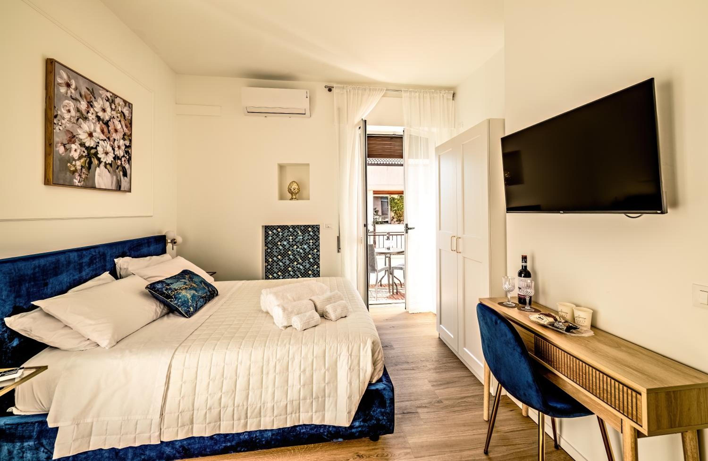 Double Room with Private Bathroom