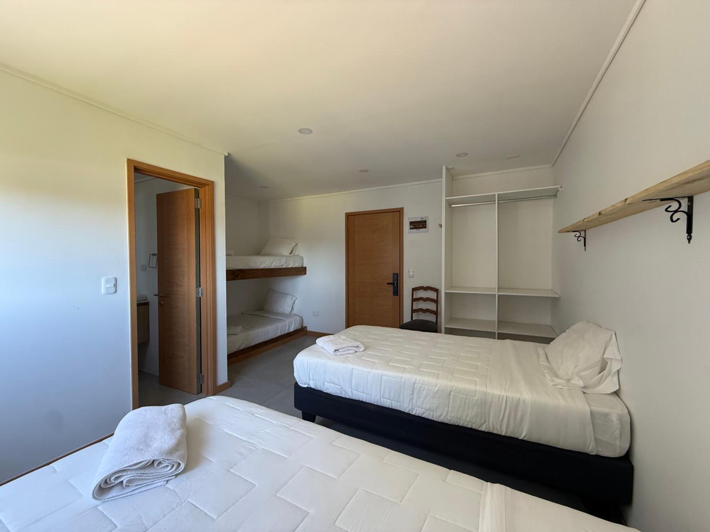 Quadruple Room with Bathroom photo 3