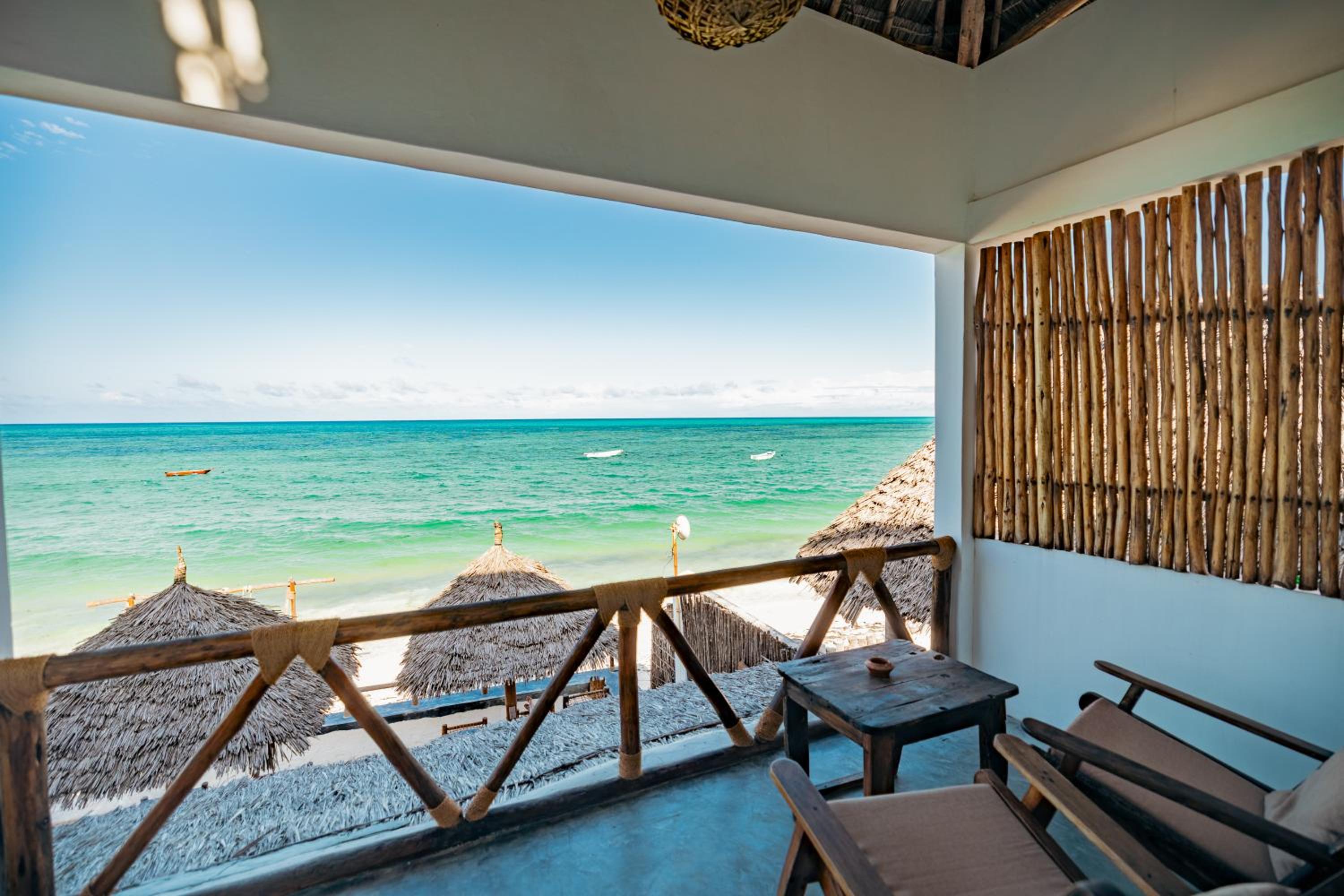 Queen Suite with Sea View