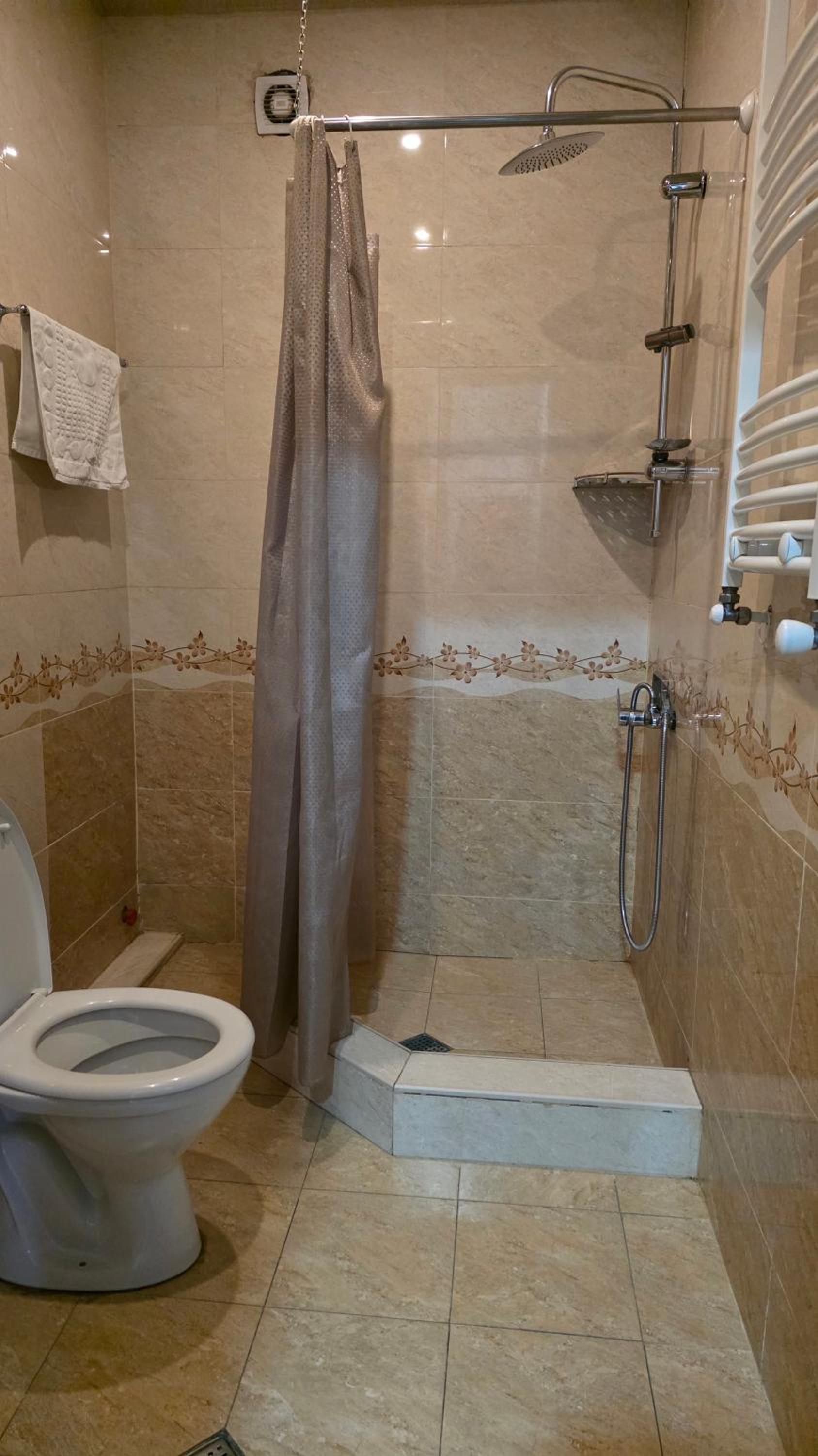 Family Room with Mountain View