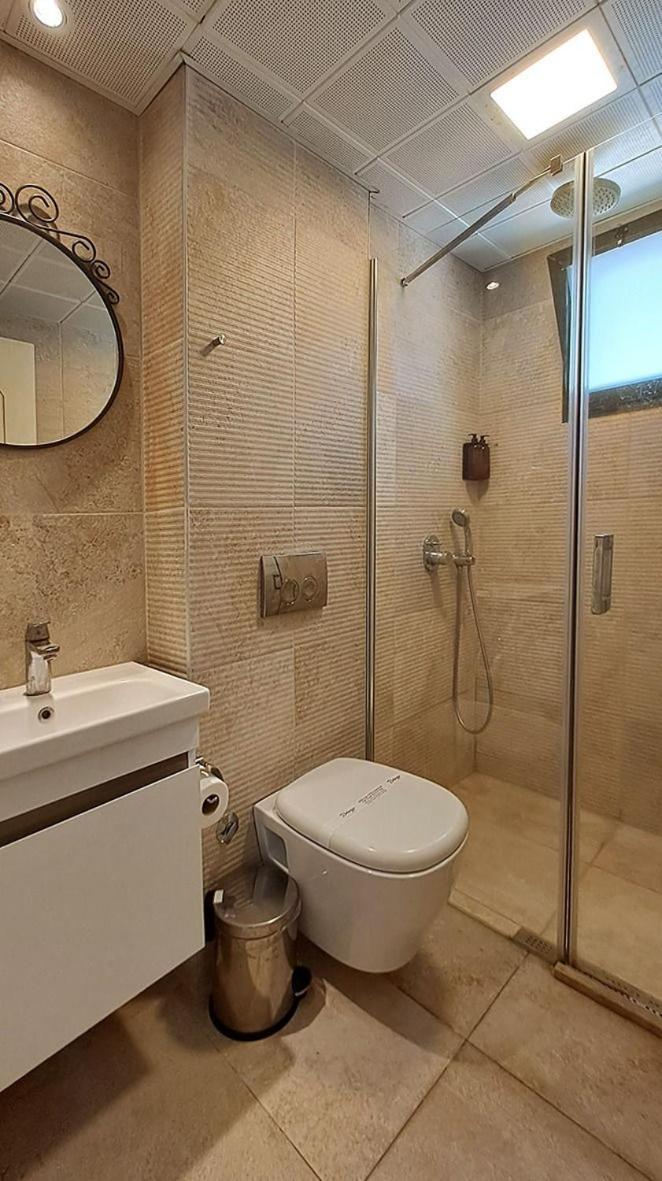 Double Room with Pool View