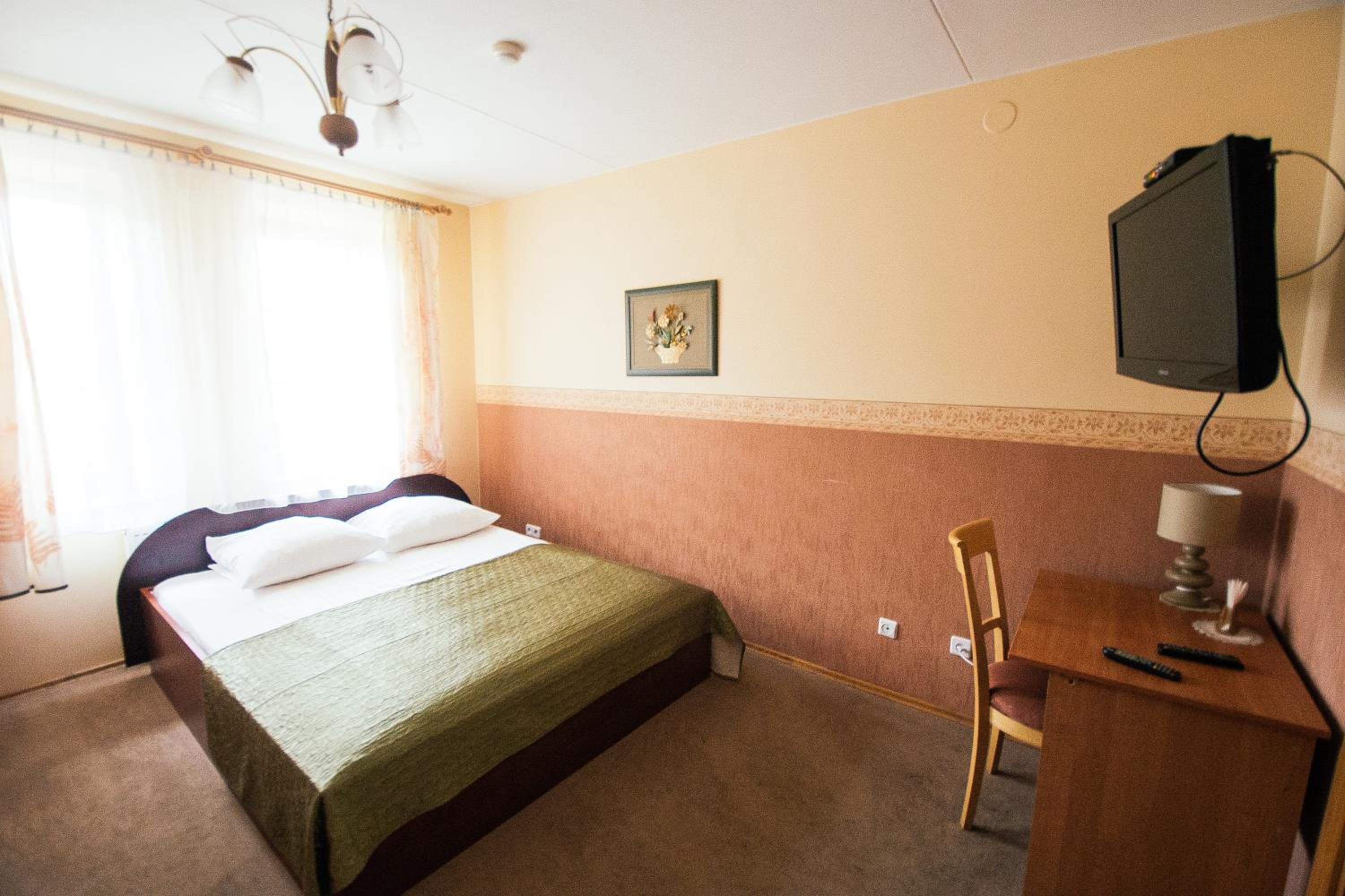 Budget Double Room photo 1