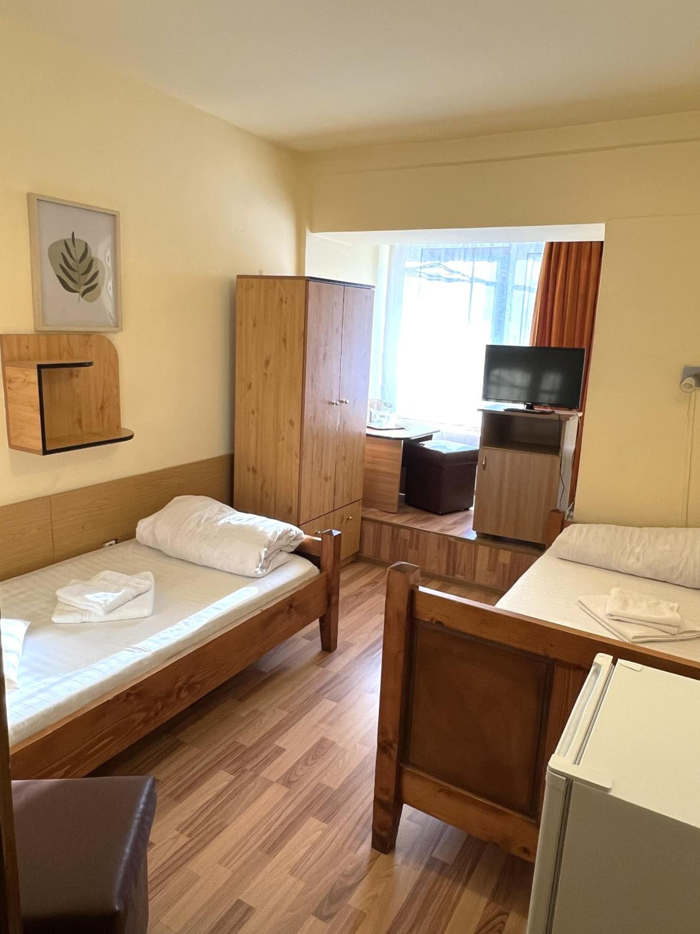 Standard Twin Room photo 1