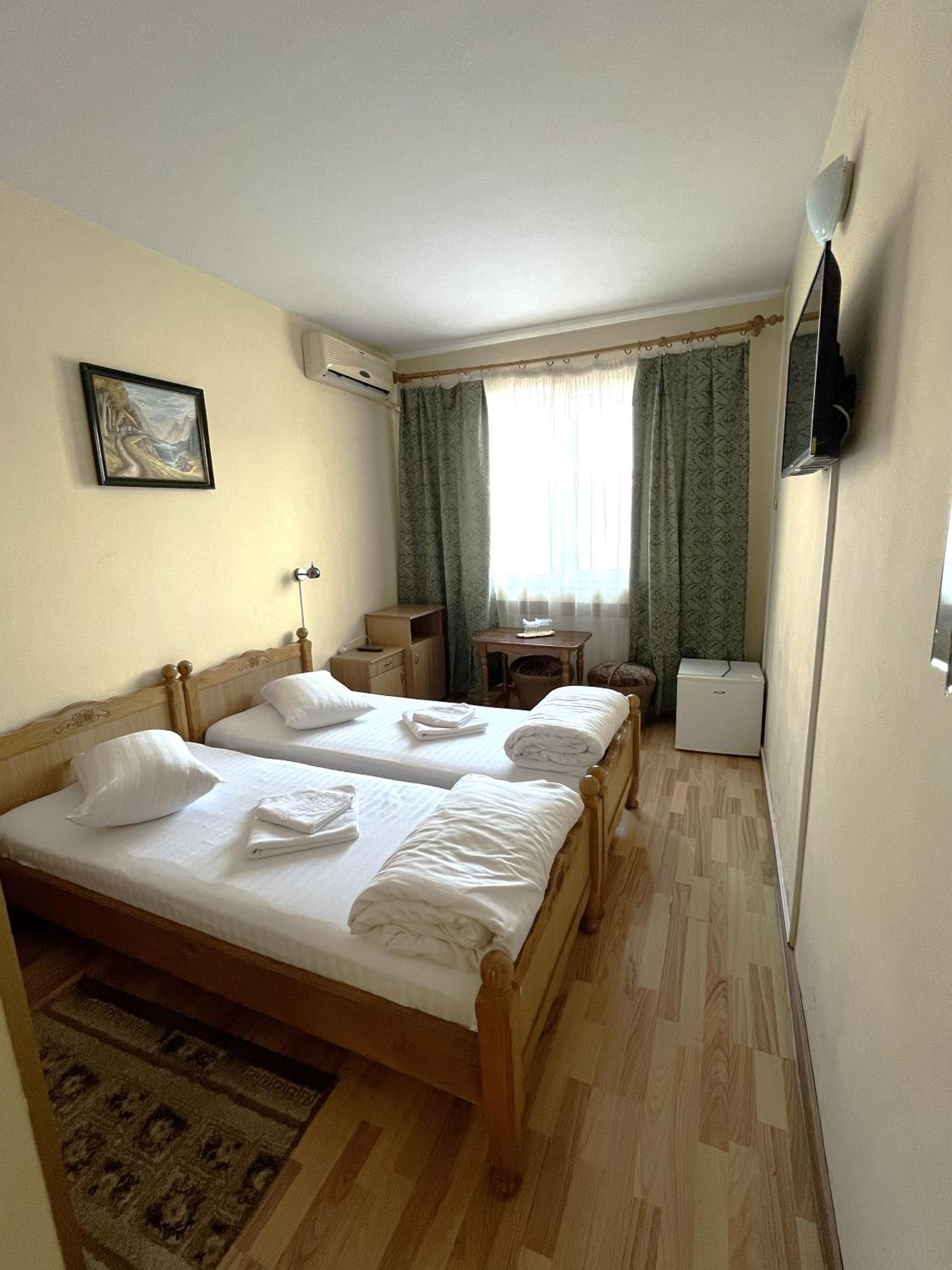Superior Twin Room photo 3