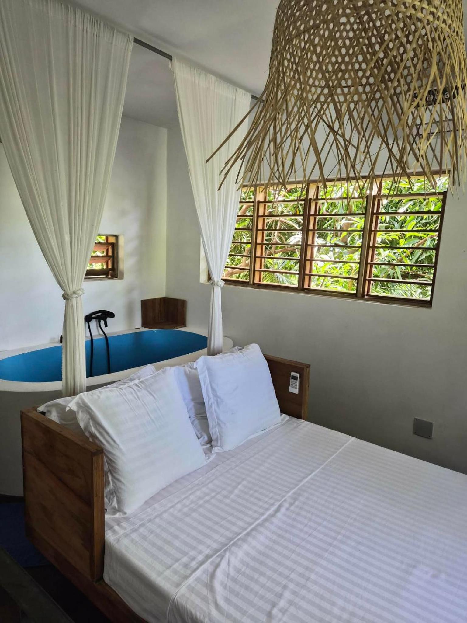 Deluxe Double Room with Bath
