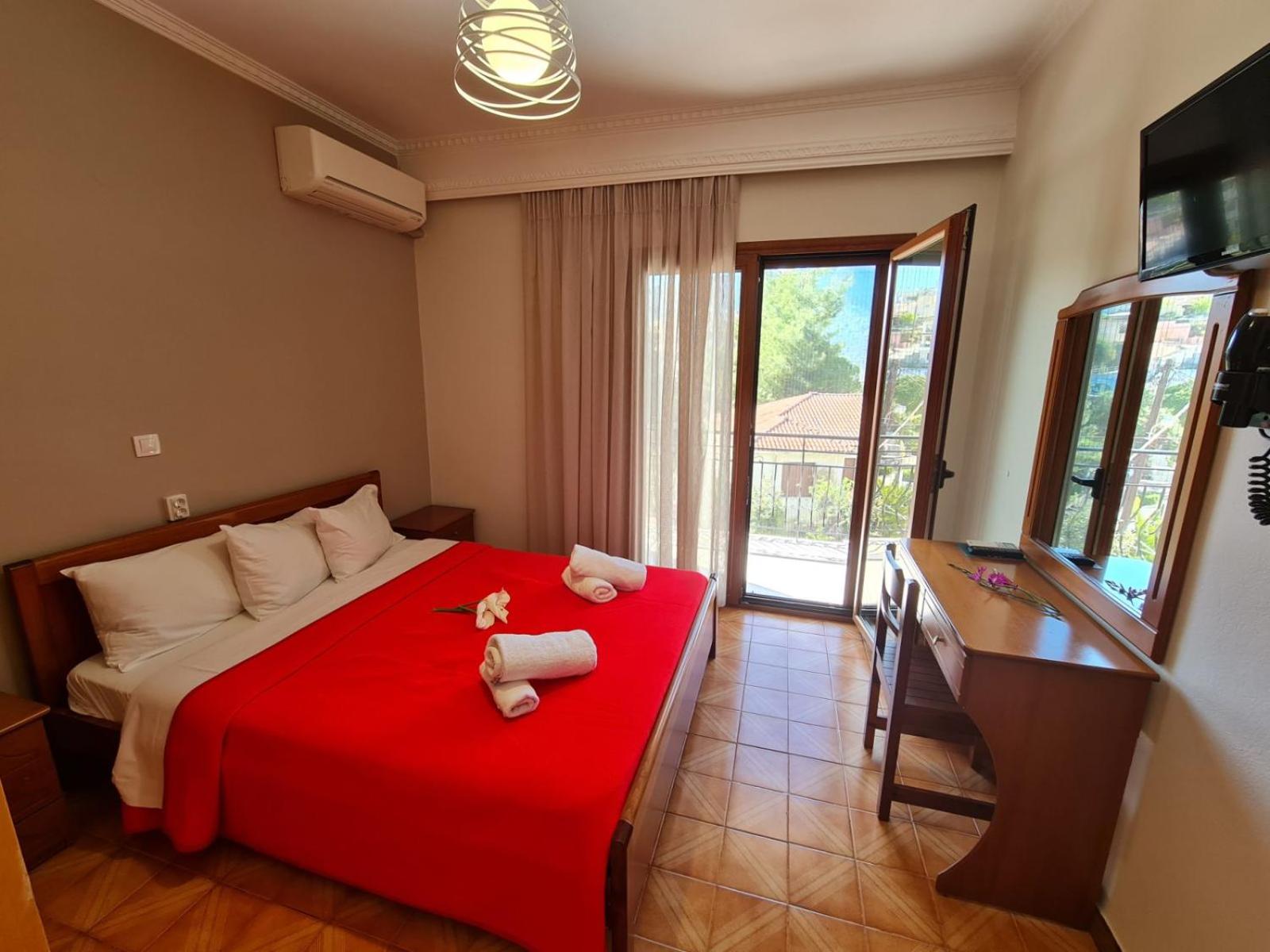 Double Room with Balcony photo 1