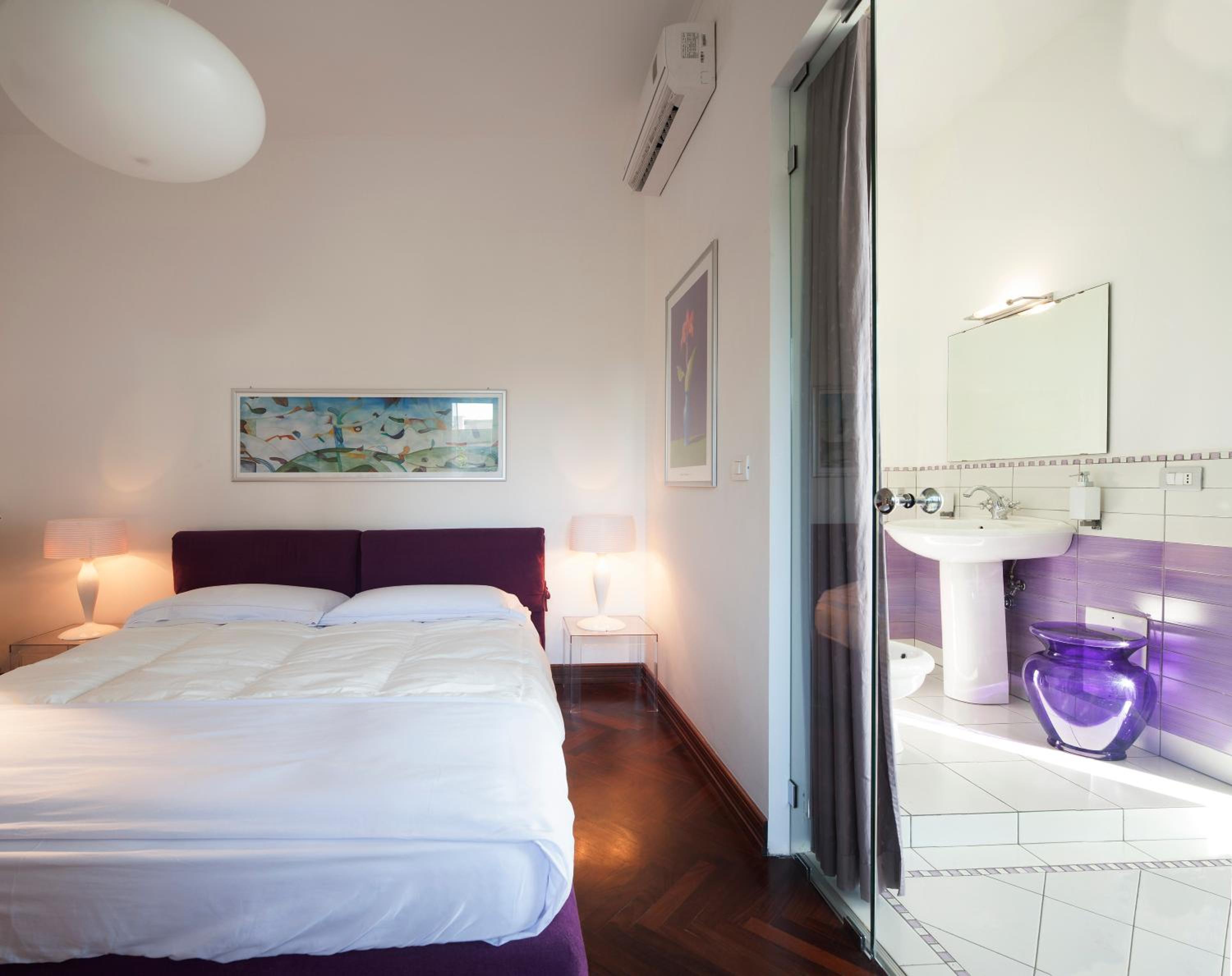 Deluxe Double Room with Balcony and Sea View photo 1