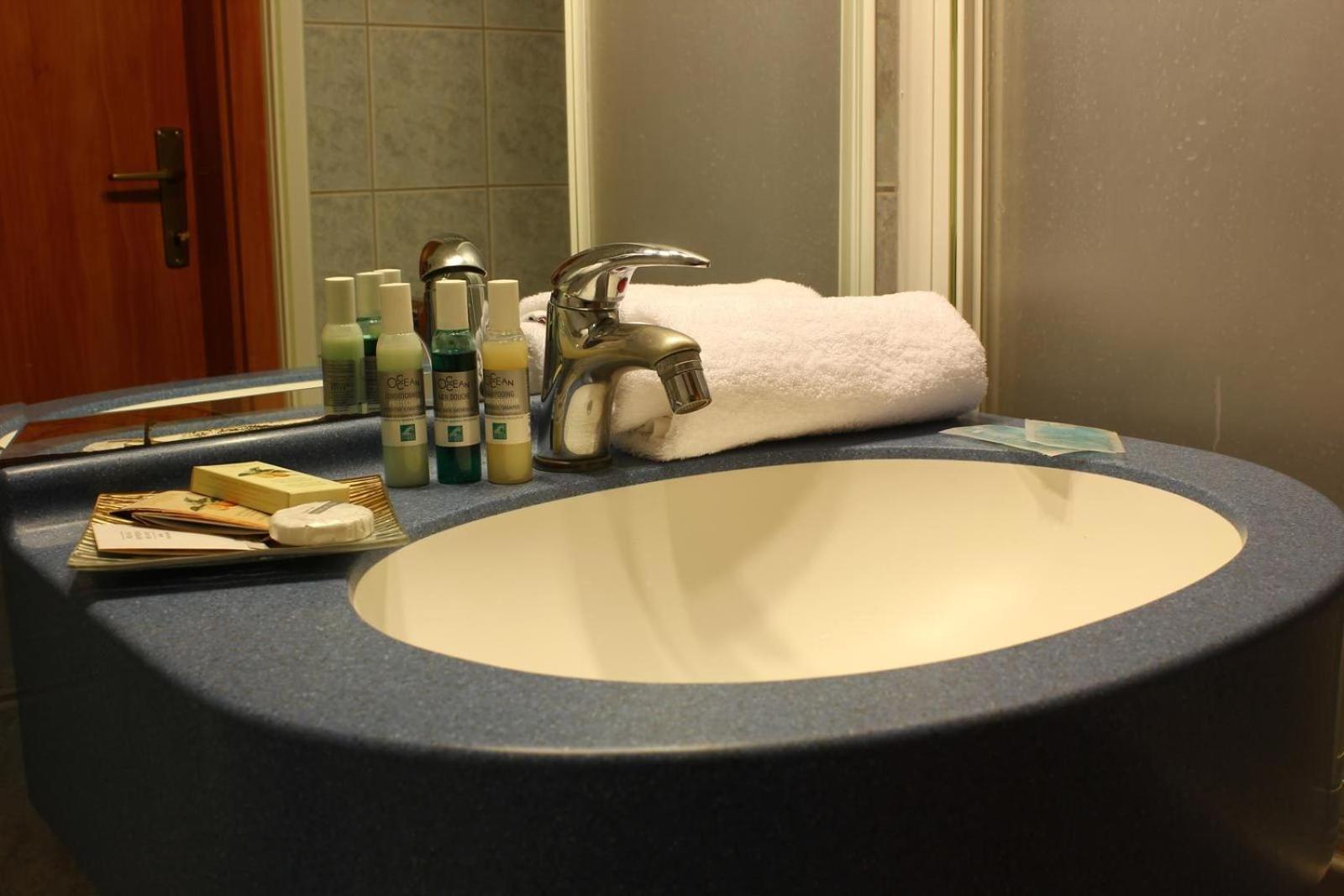 Special Offer - Wellness Package - Double or Twin Room with Balcony photo 3