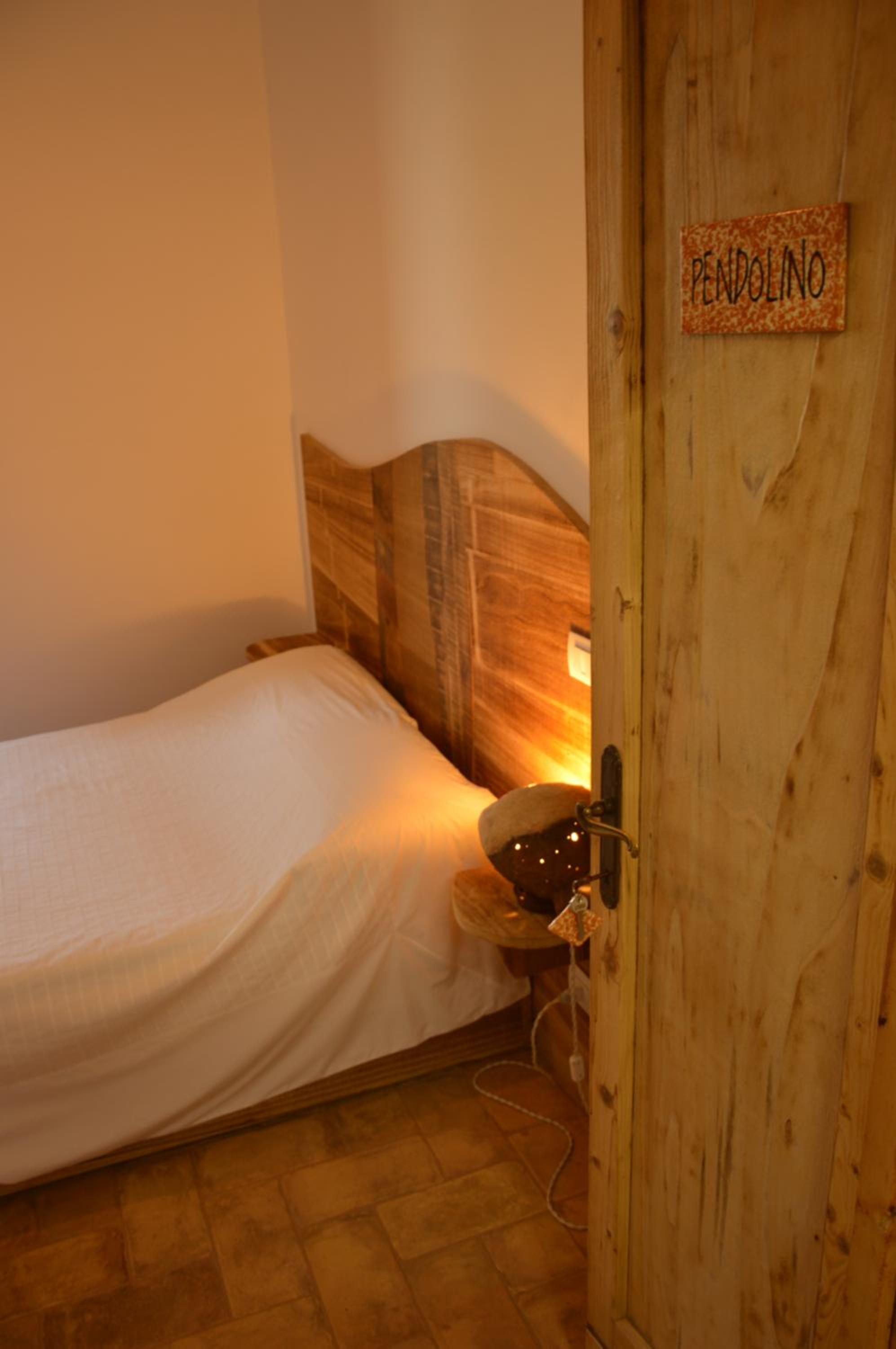 Double Room with Private Bathroom and no bidet