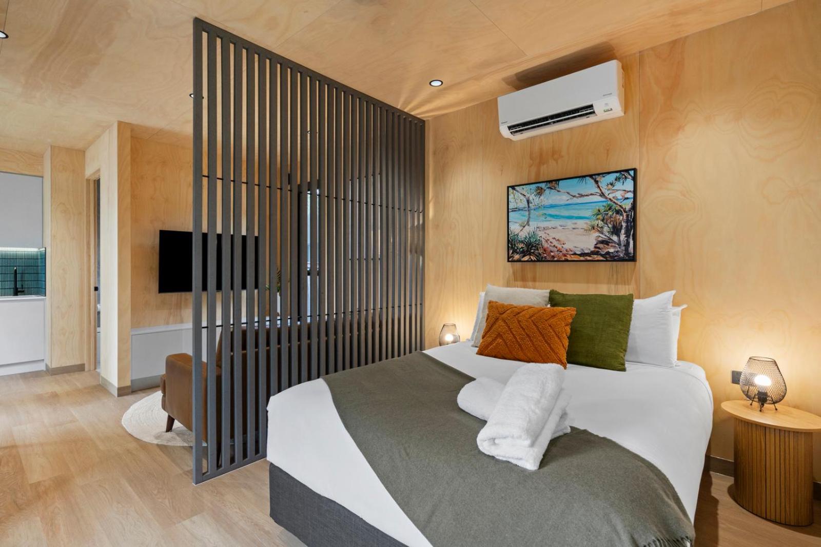 Duplex Studio Pod photo 3