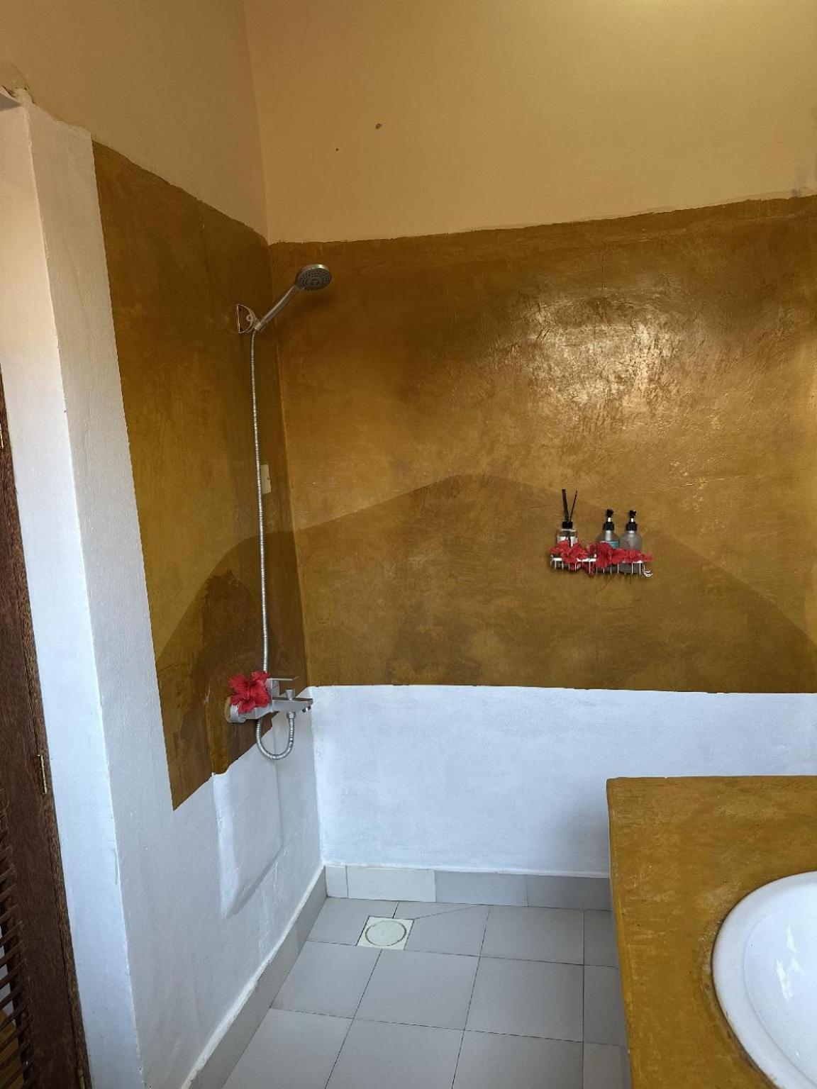 Budget Double Room photo 3