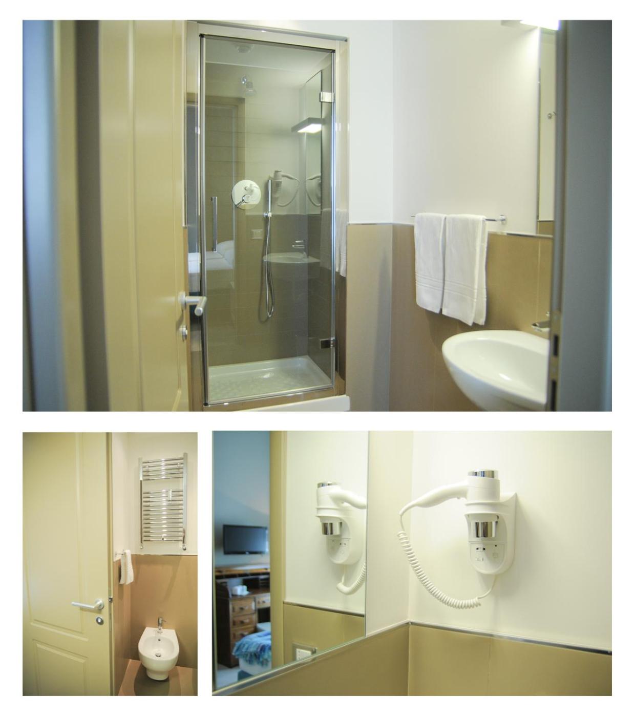 Double or Twin Room photo 3