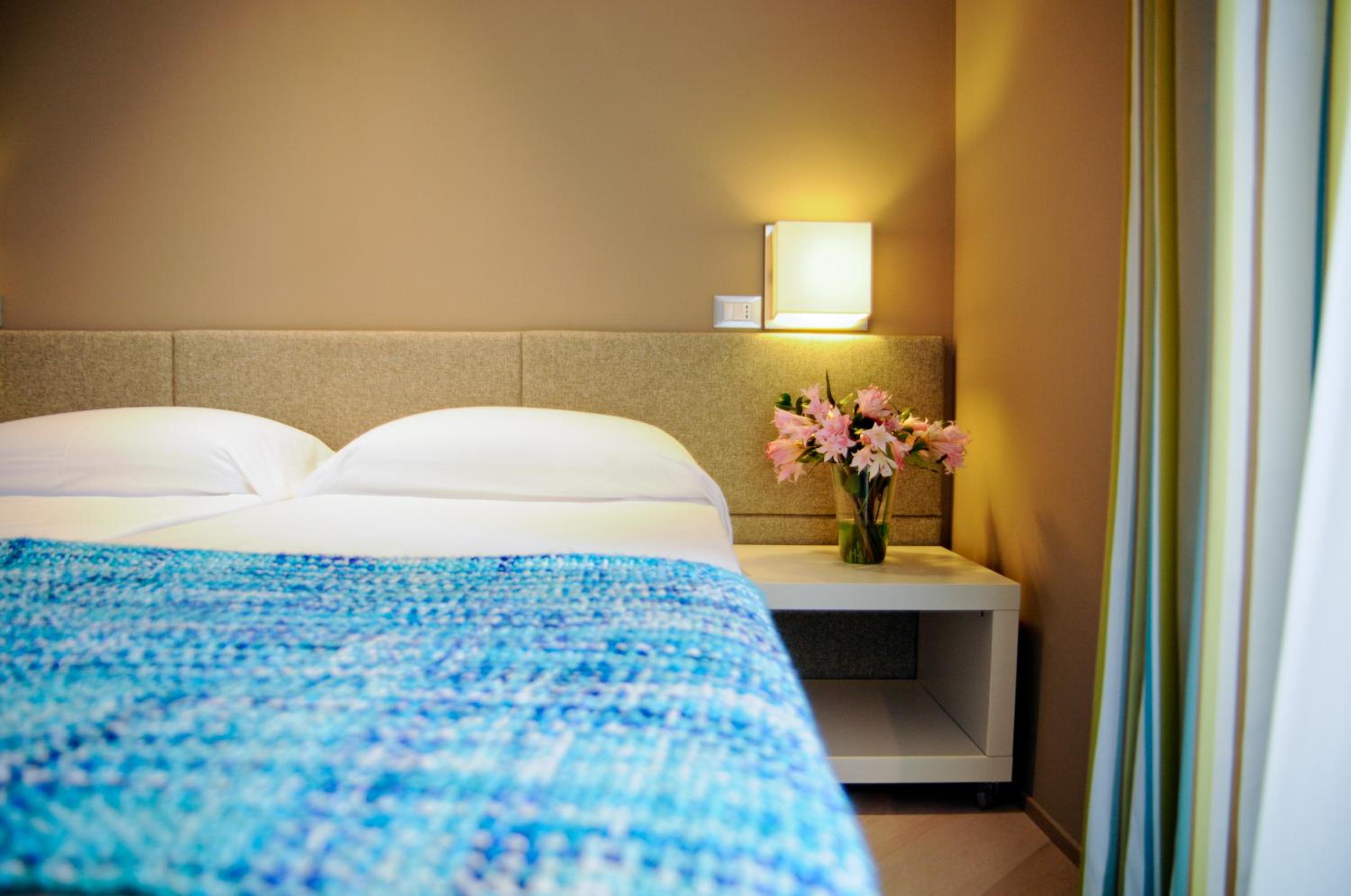 Double or Twin Room photo 3