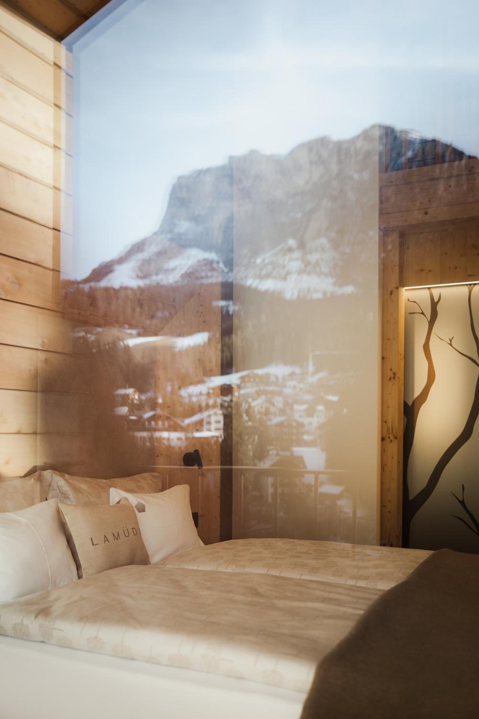 Junior Suite with Balcony
