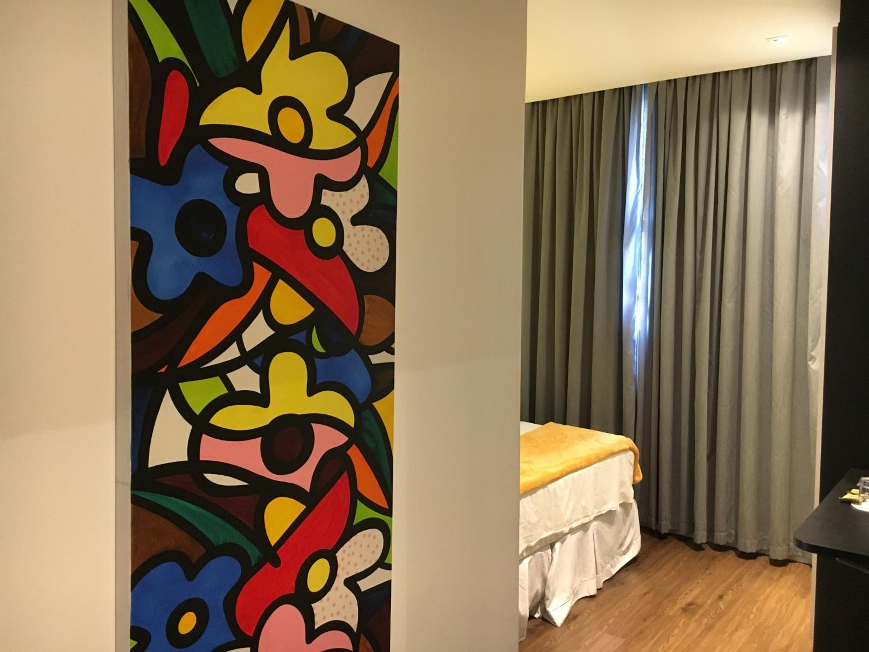 Deluxe Double Room with Queen Bed