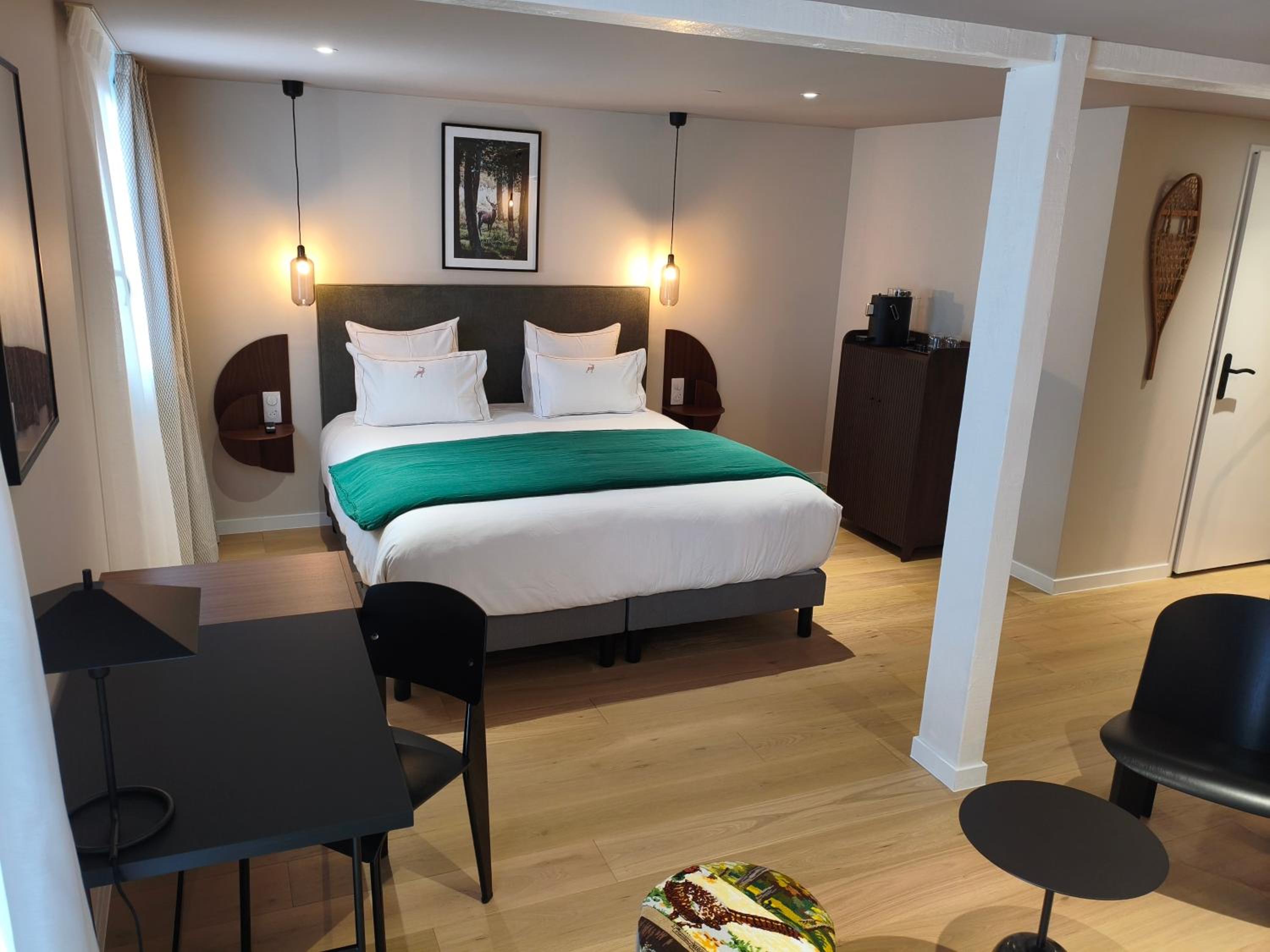 Junior Suite with Garden View