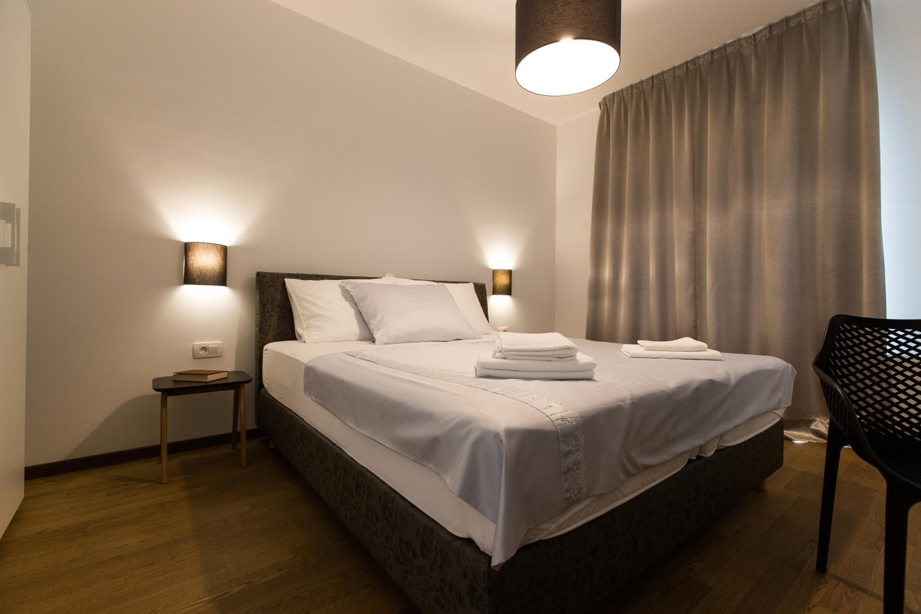 Deluxe Double Room with Balcony and Sea View - Photo 8