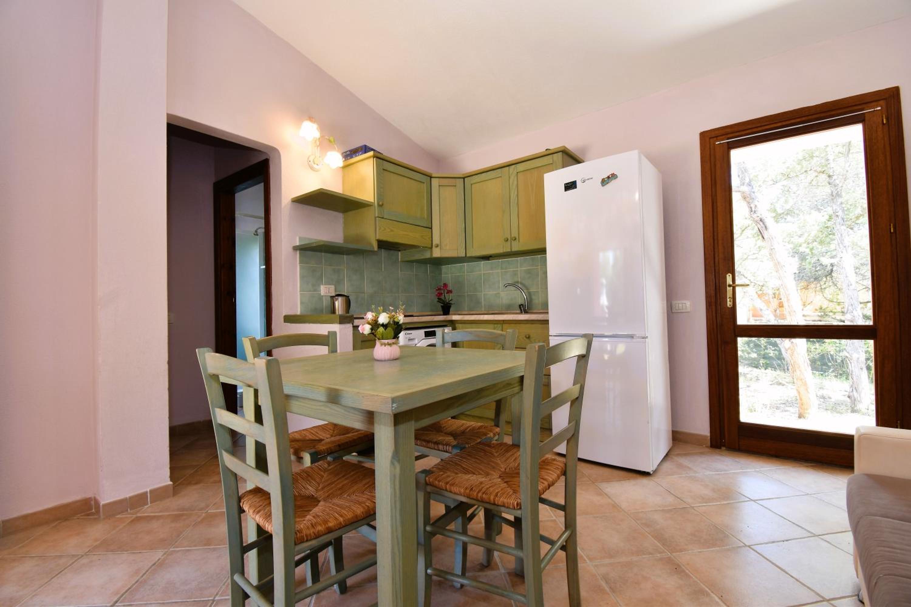 Two-Bedroom House photo 2
