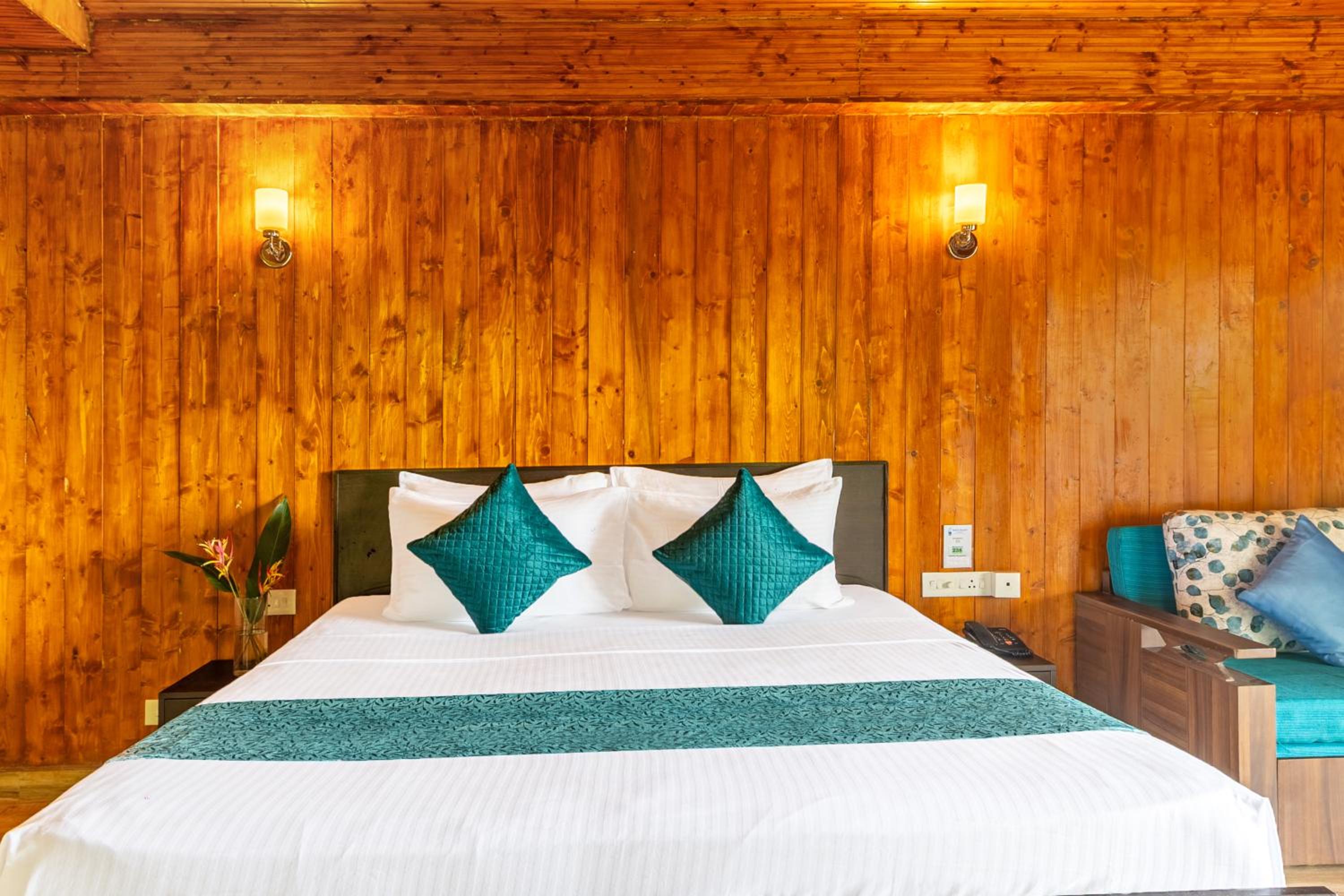 Forest View Cottage Room with Sit-out