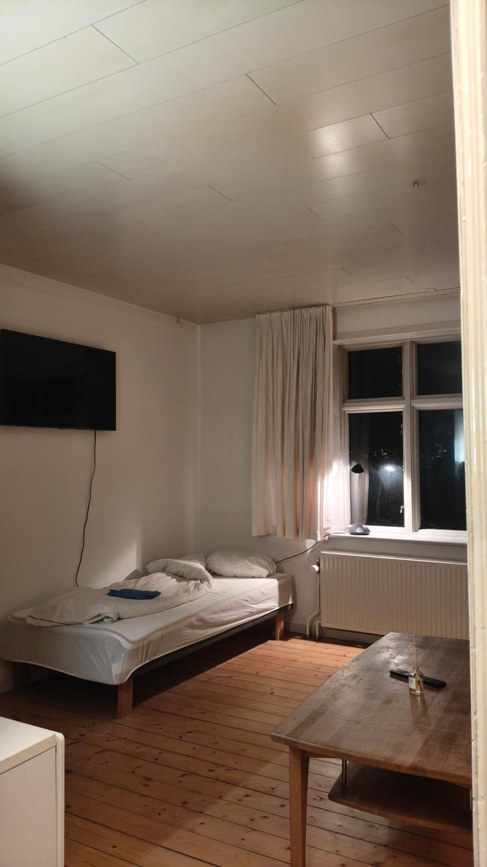 Triple Room with Shared Bathroom photo 3