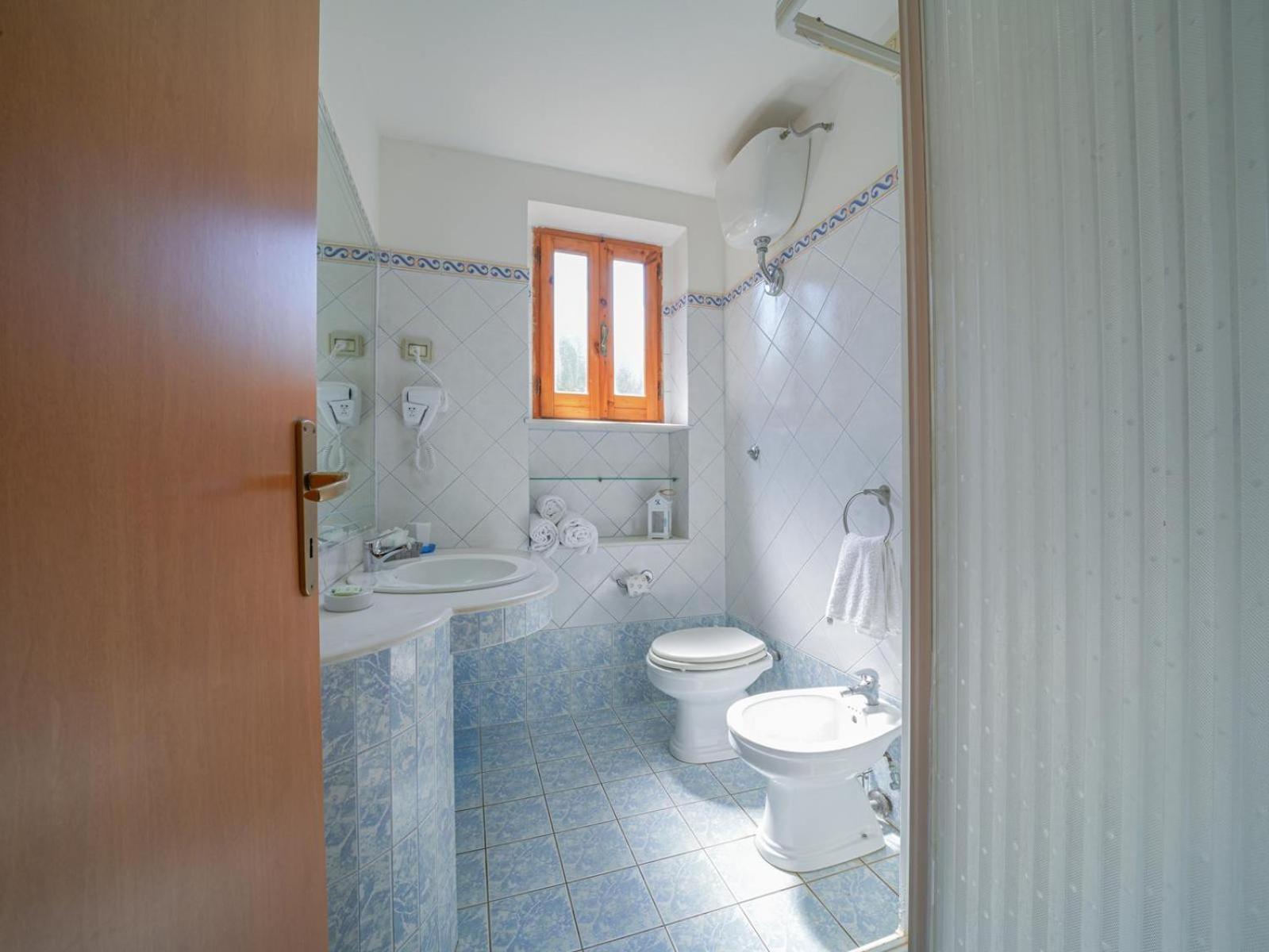 Three-Bedroom Villa photo 2