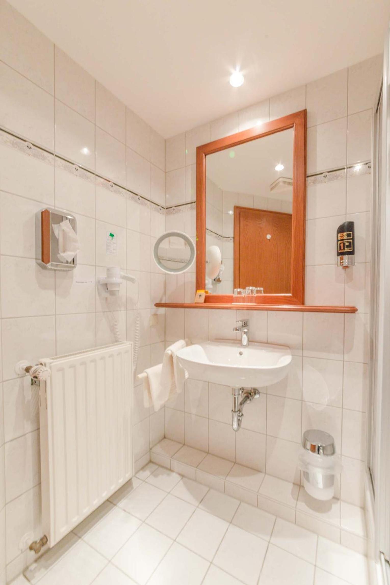 Double Room - Photo 3