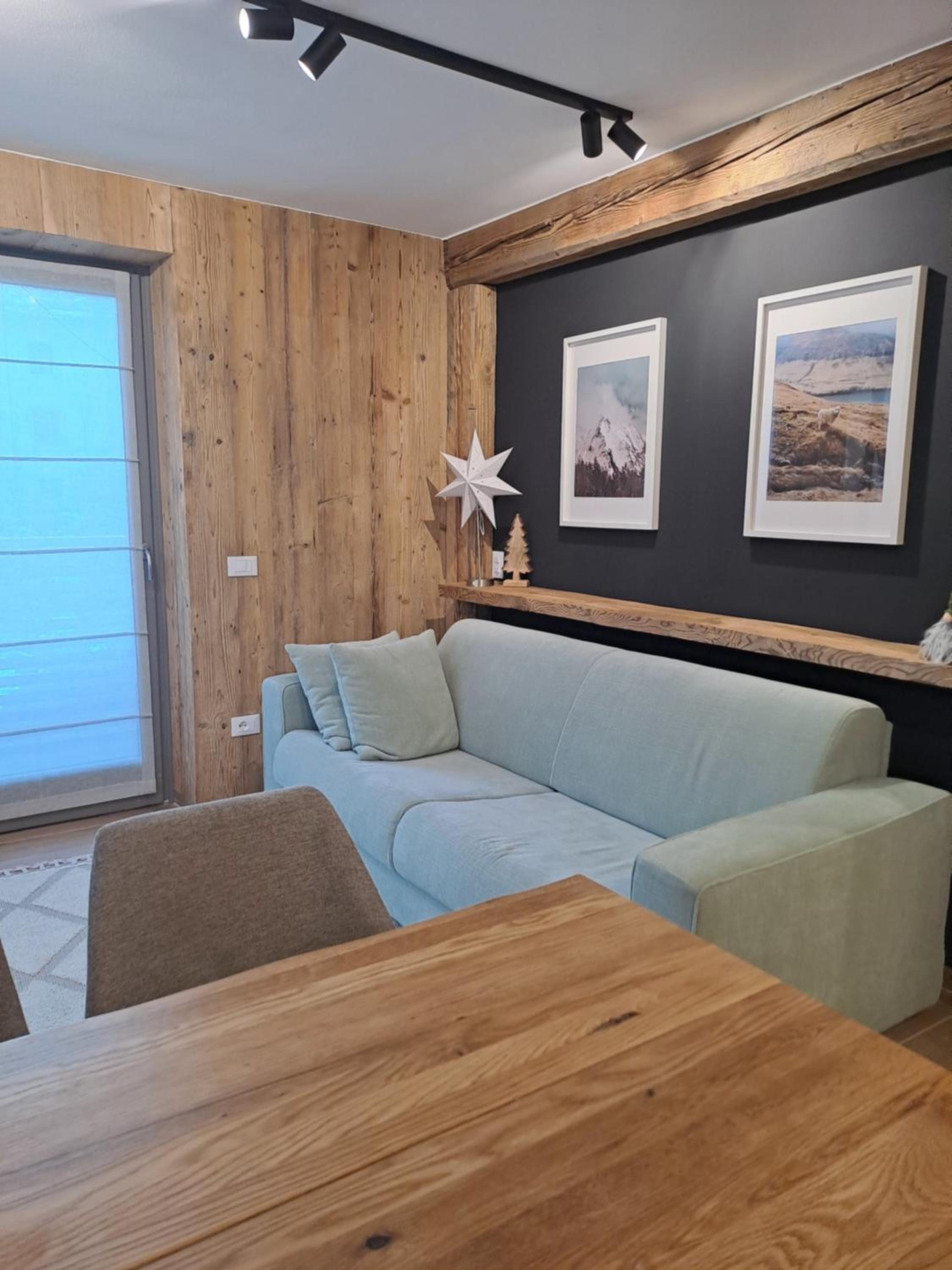 Two-Bedroom Apartment with Terrace photo 3