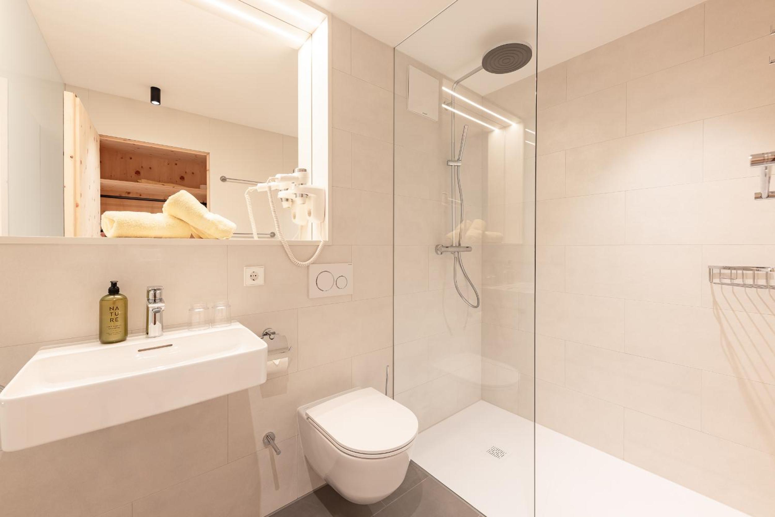 Double Room with Balcony photo 1