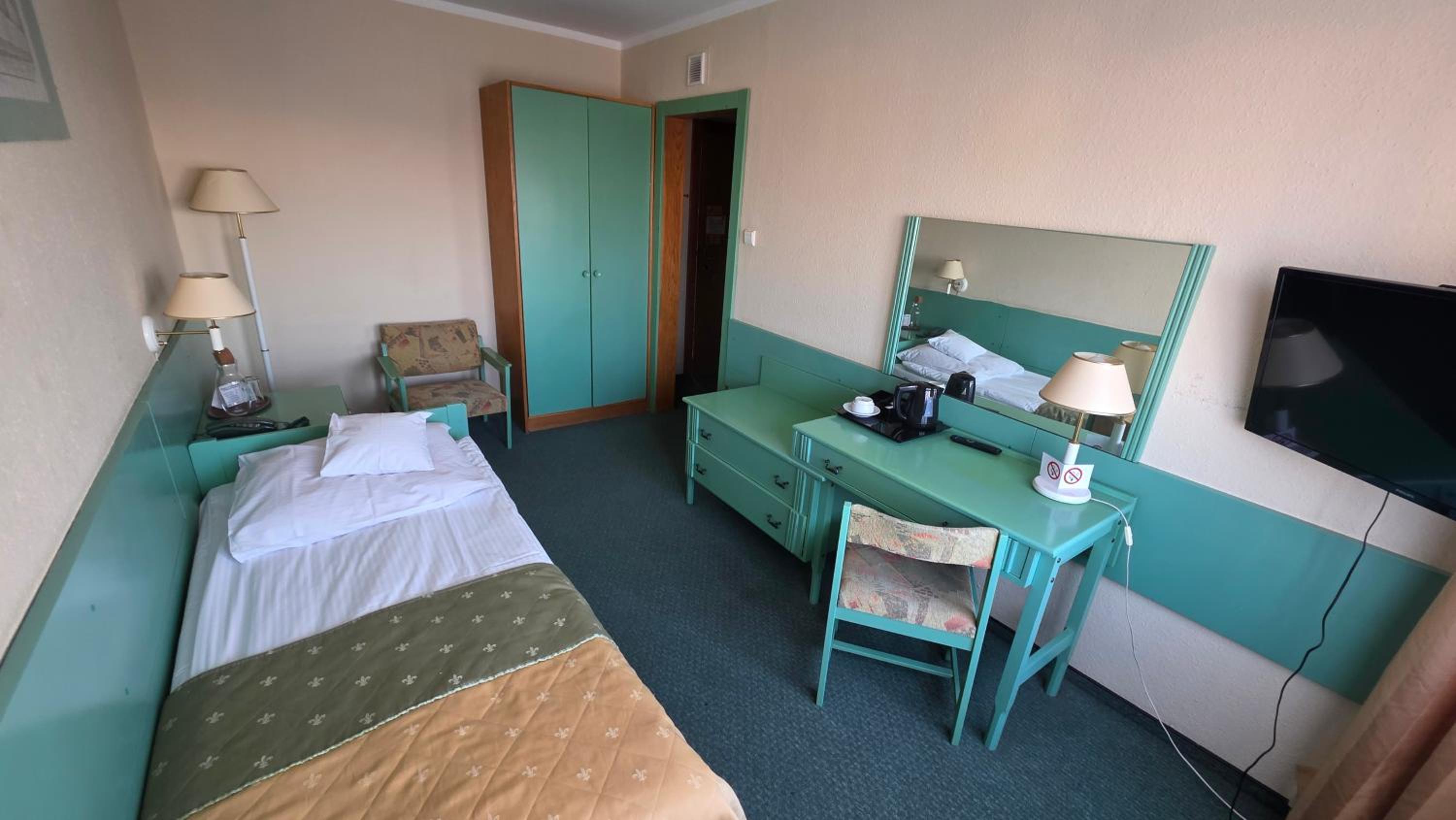 Economy Single Room