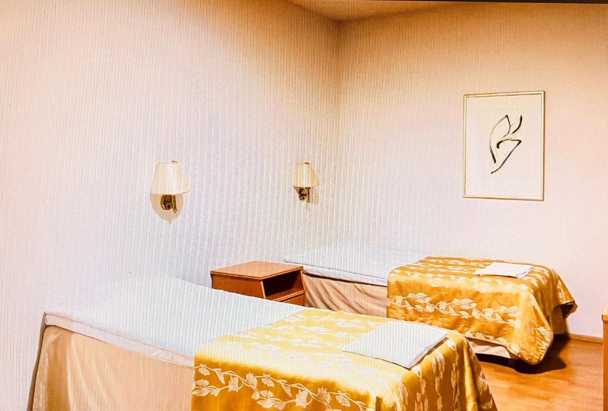 Bed in 4-Bed Mixed Dormitory Room photo 1